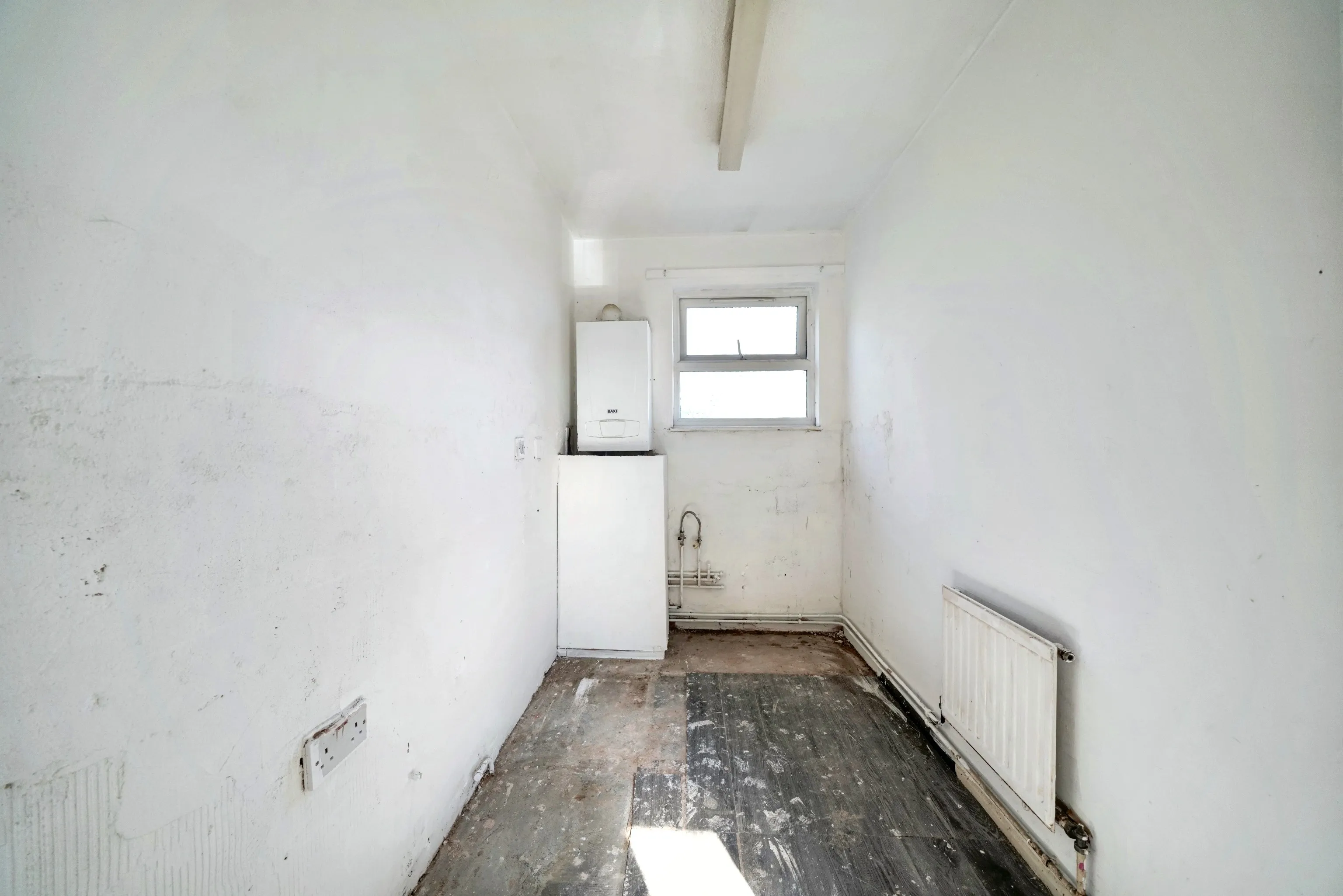 14 Routh Court, Feltham, TW14 8SJ