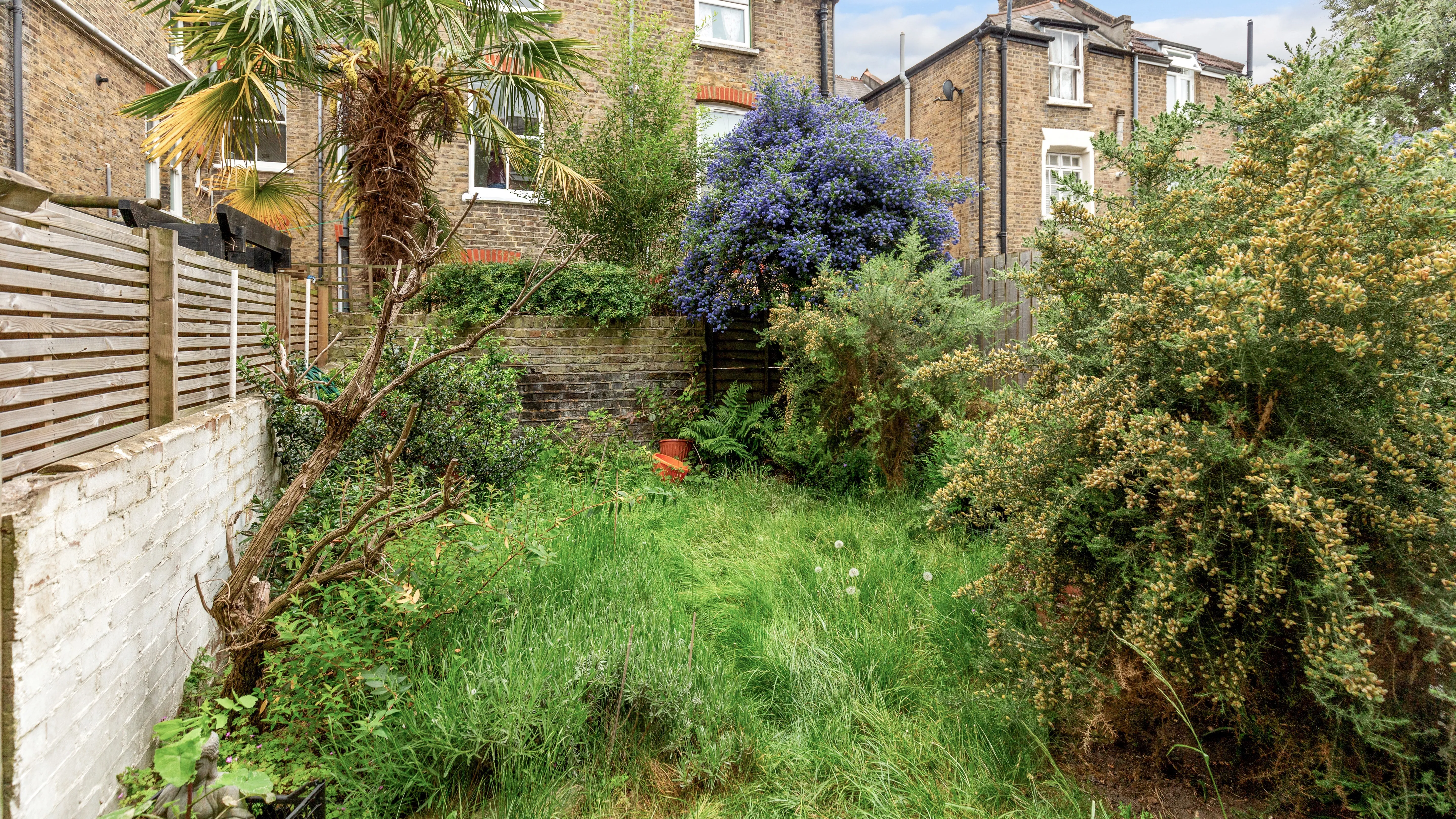 Flat A, 61 Belgrade Road, Stoke Newington, London, N16 8DH