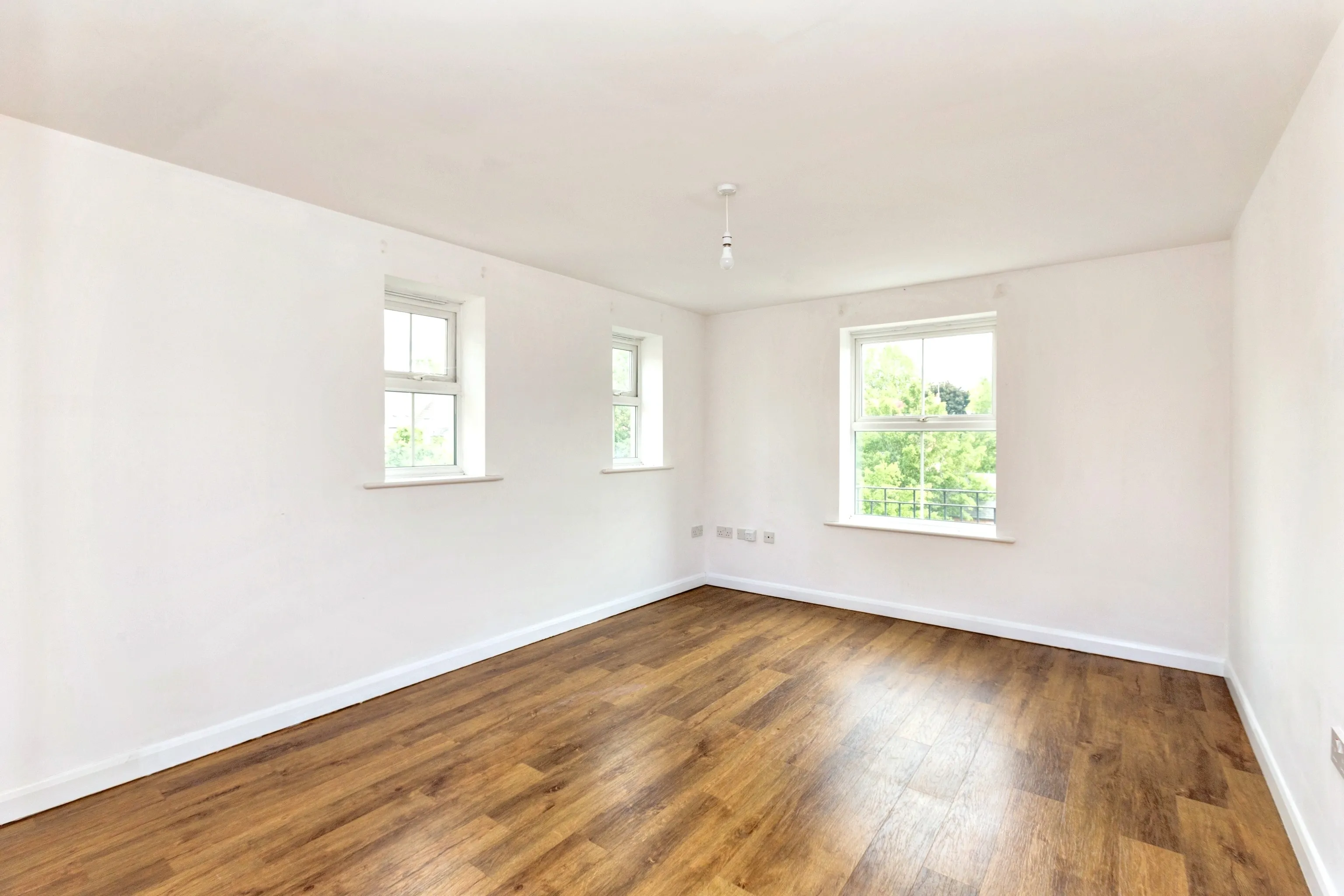 Flat 33, Elizabeth Jennings Way, Oxford, Oxfordshire, OX2 7EJ
