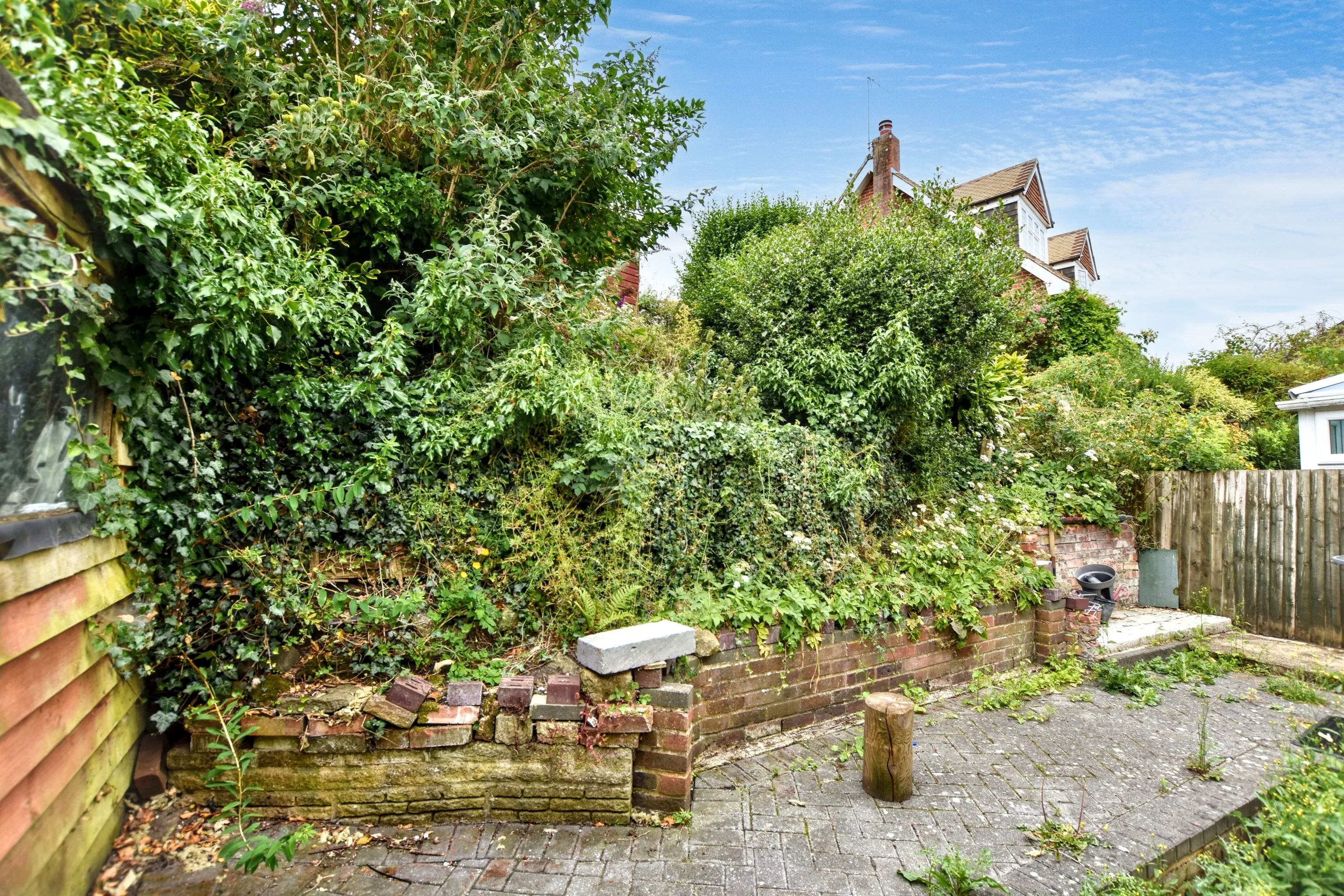 2 Nightingale Cottages, Rushmore Hill, Pratt's Bottom, Orpington,  BR6 7NW