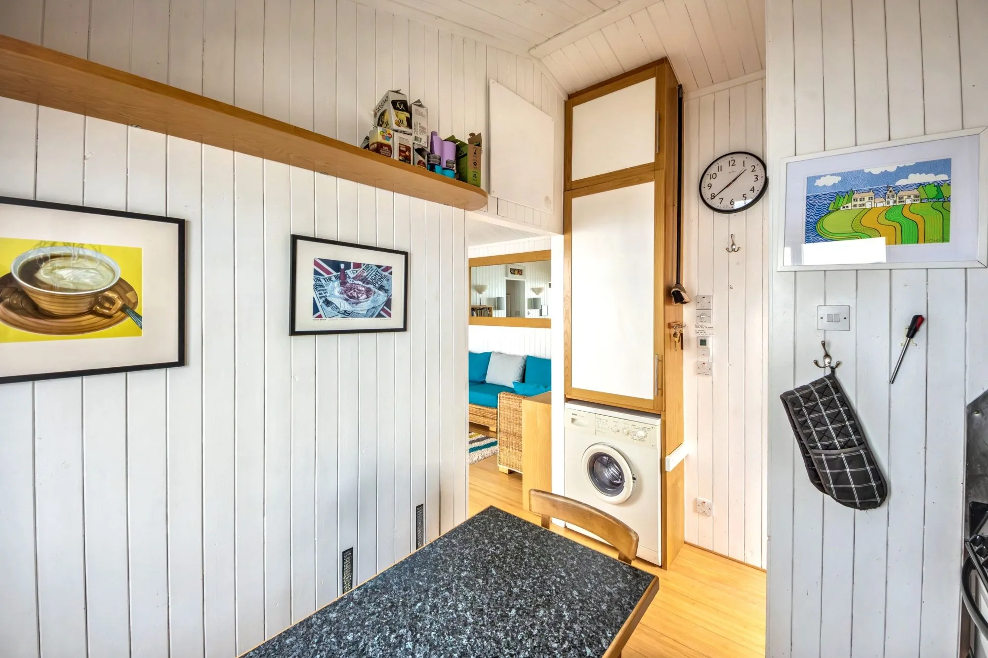 Dove Chalet W11, Branscombe Beach, Devon EX12 3DP