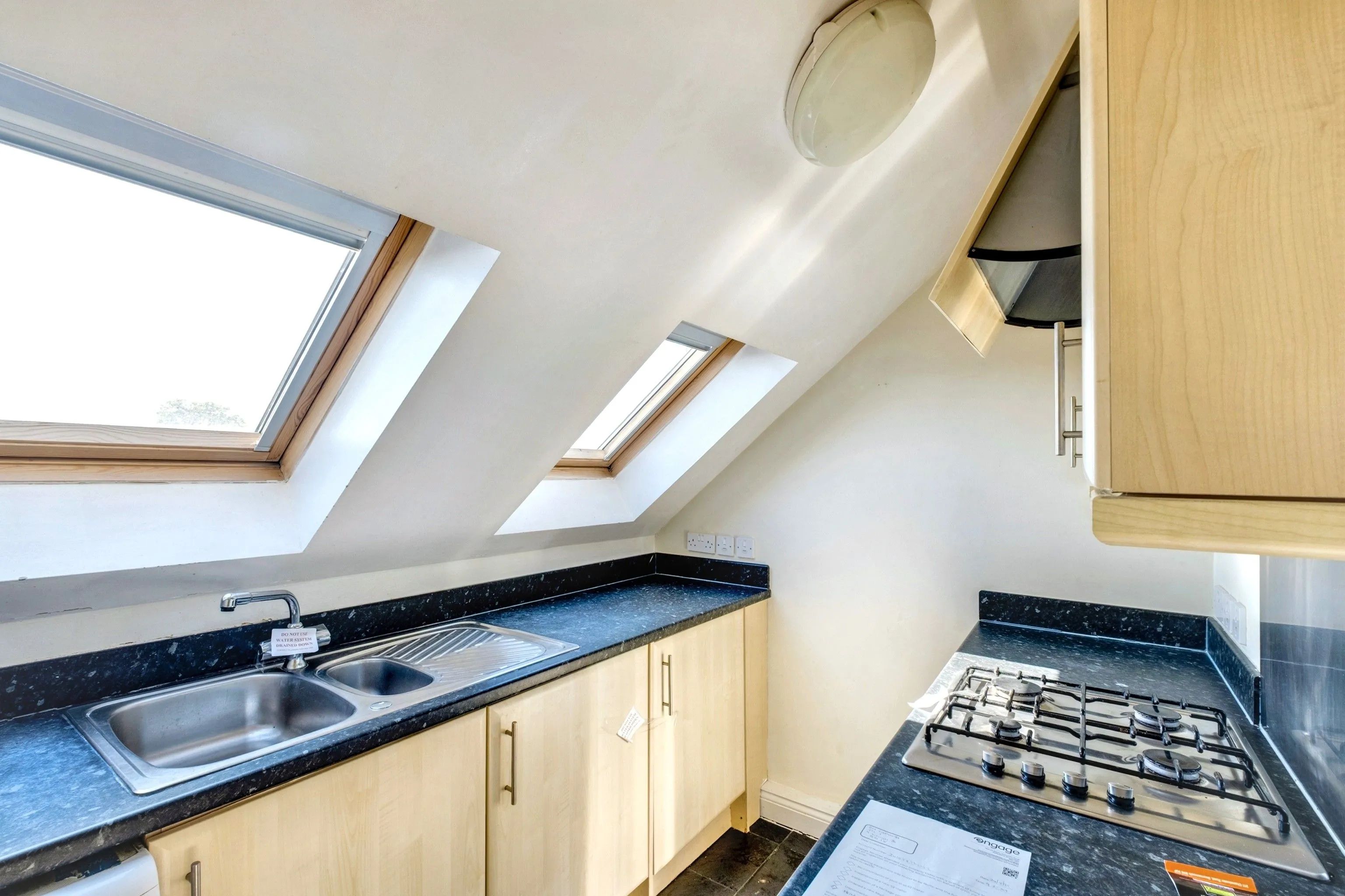 Flat 7, 9 Wycliffe Road, Bournemouth, Dorset  BH9 1JP