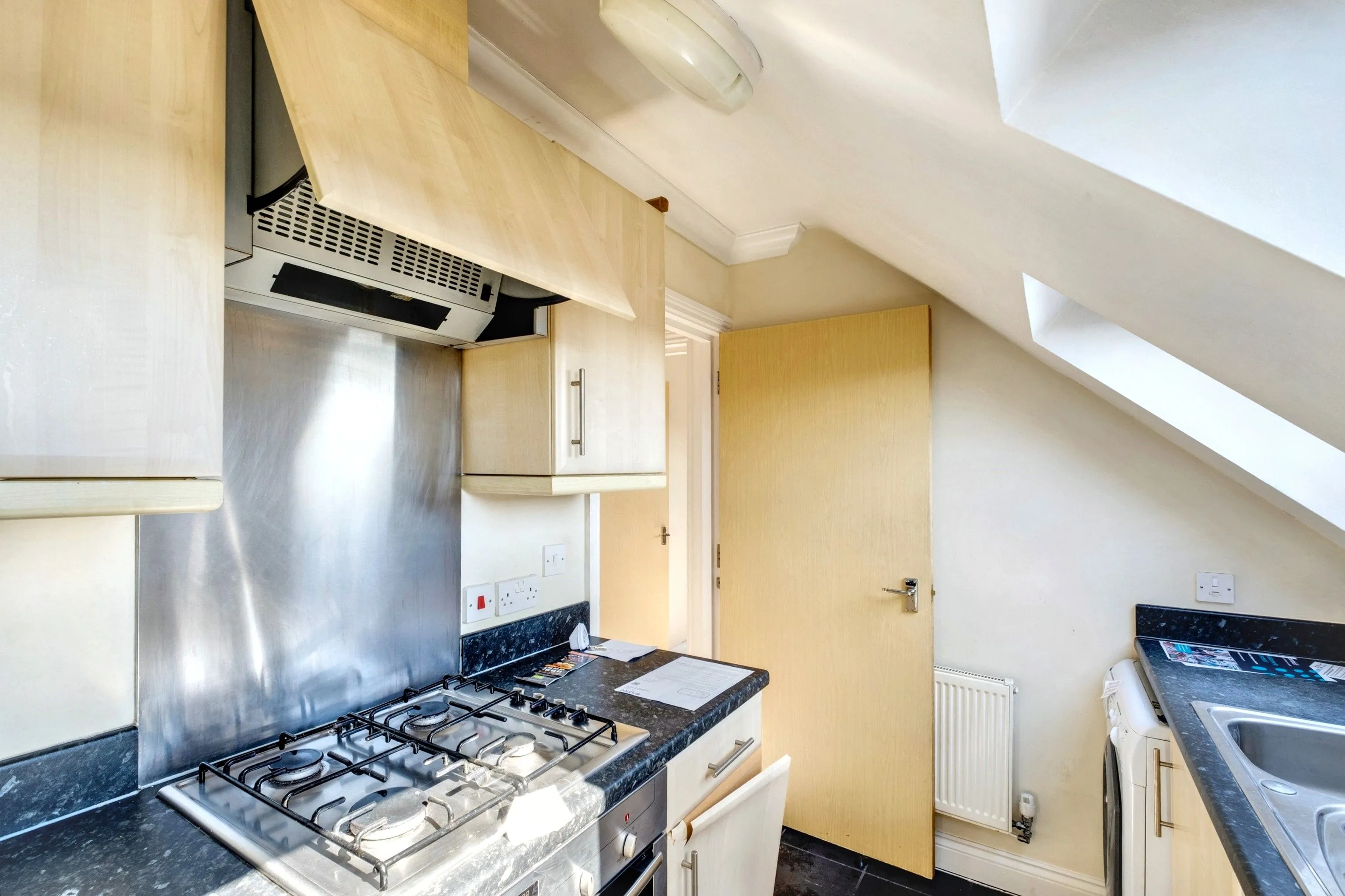 Flat 7, 9 Wycliffe Road, Bournemouth, Dorset  BH9 1JP