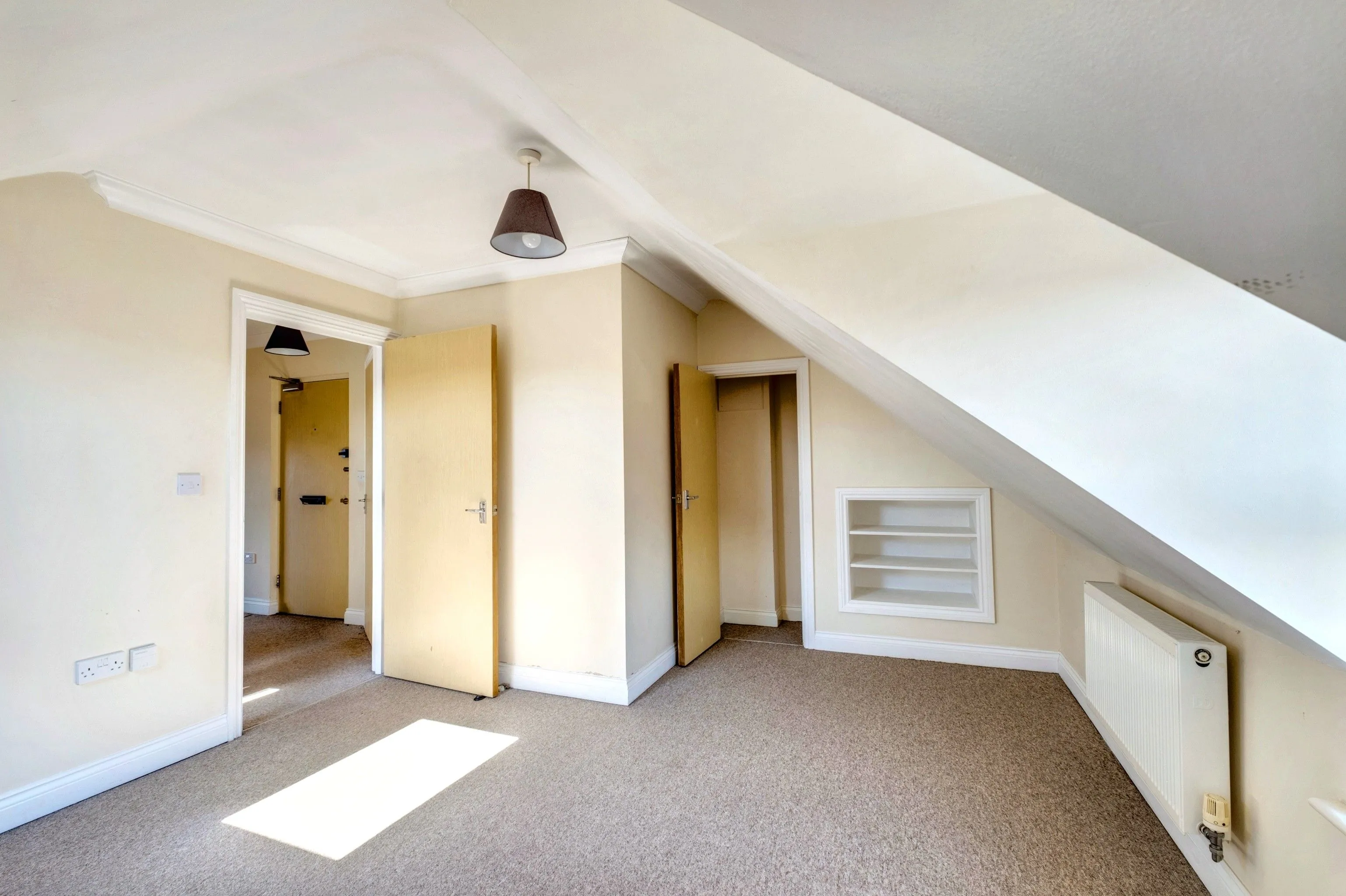 Flat 7, 9 Wycliffe Road, Bournemouth, Dorset  BH9 1JP