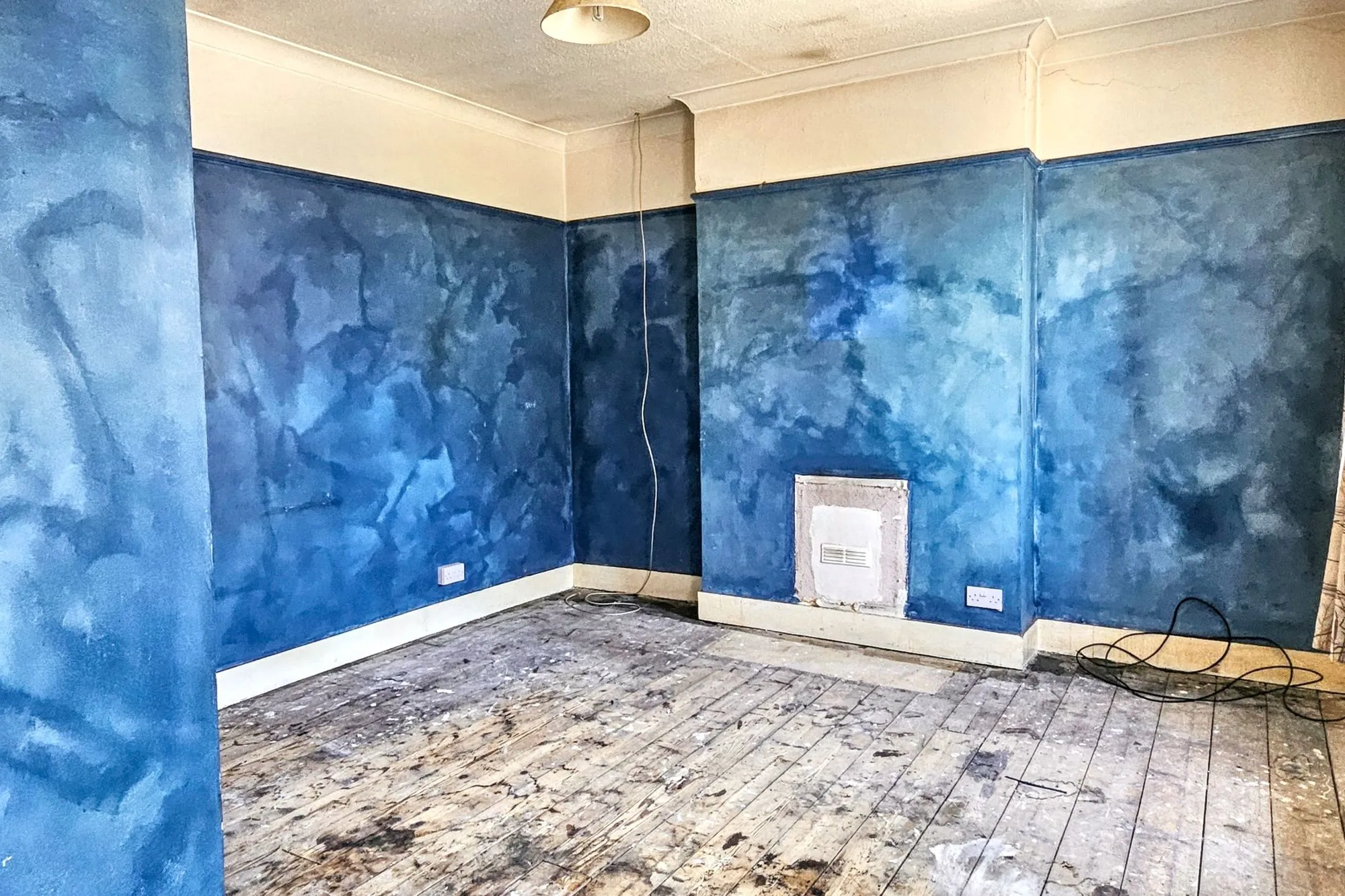 75b Stowe Road, Shepherd's Bush, London, W12 8BE