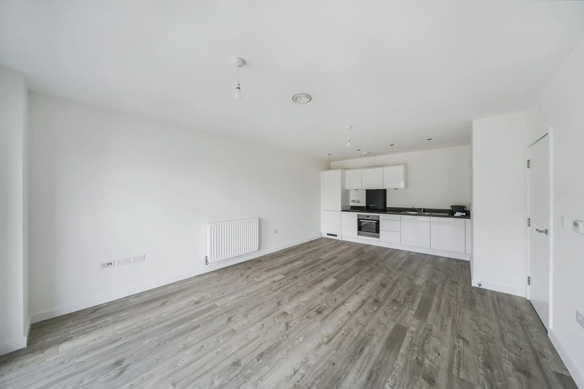 Flat 10, Denman House, 1 New Road, Feltham TW14 9AJ