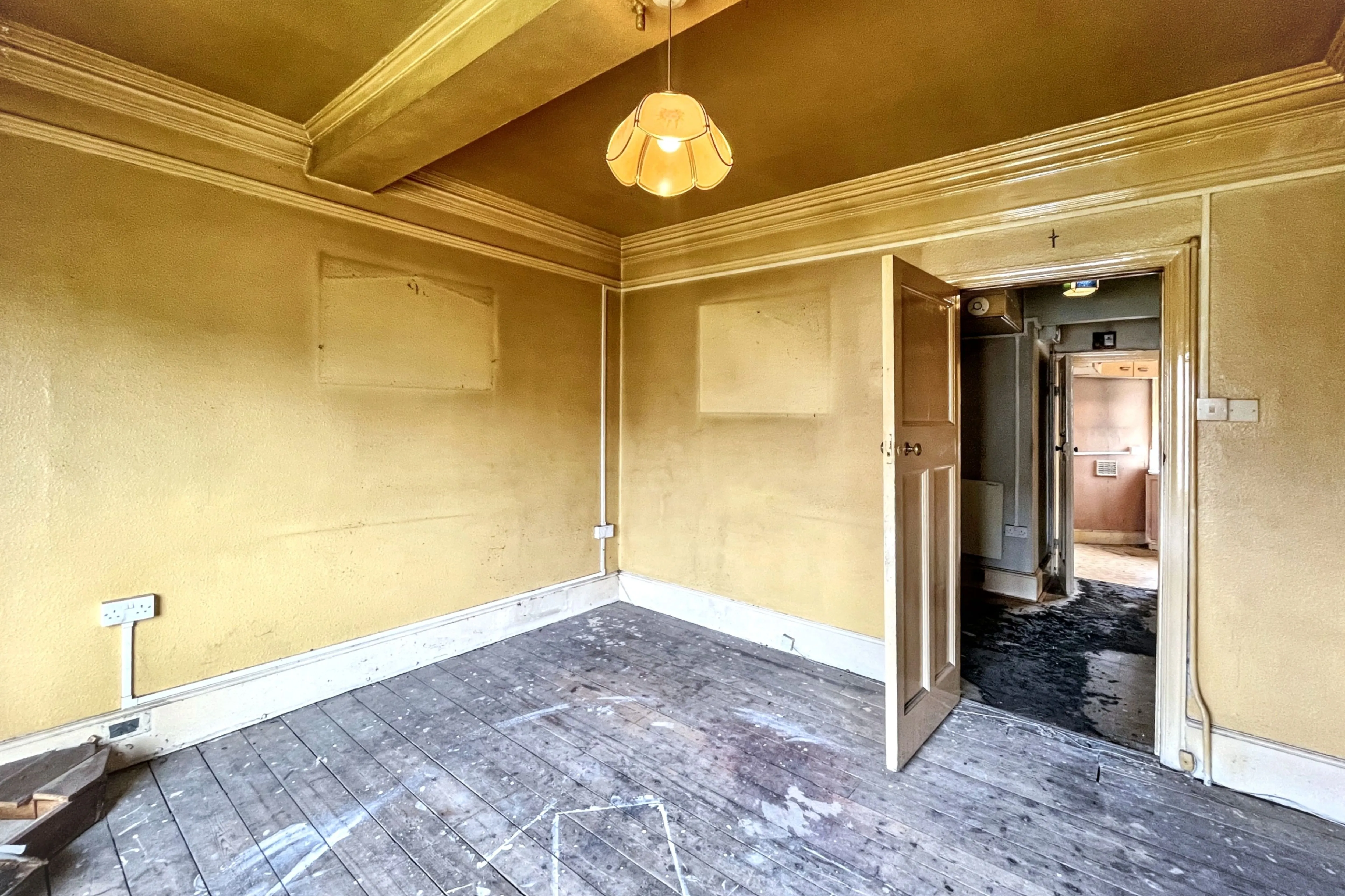 79 Valley Road, Streatham, London SW16 2XL