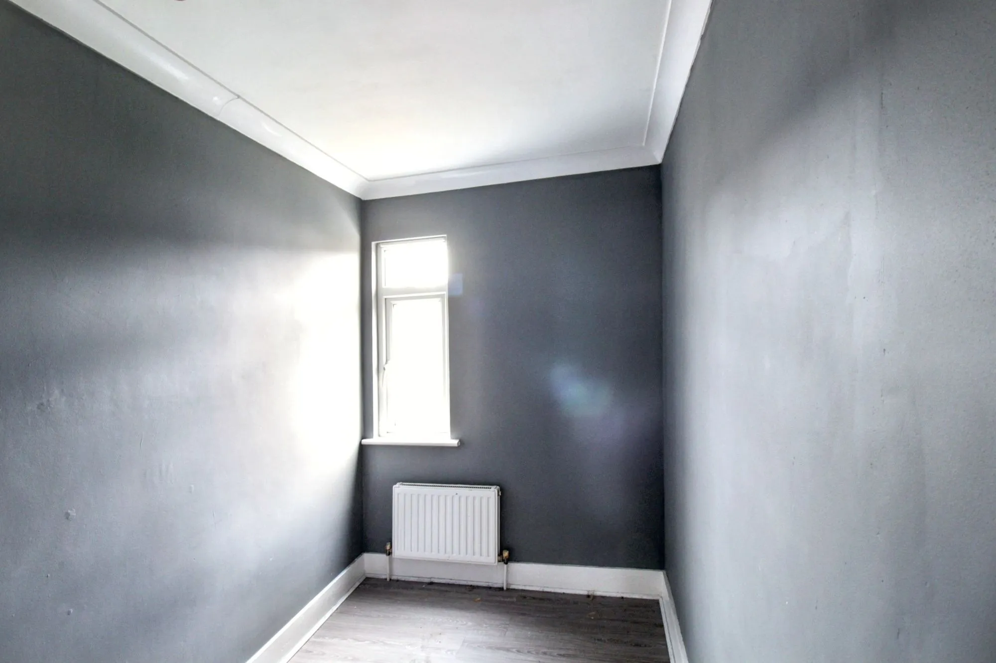 12 Kenneth Road, Chadwell Heath, Romford, RM6 6LL