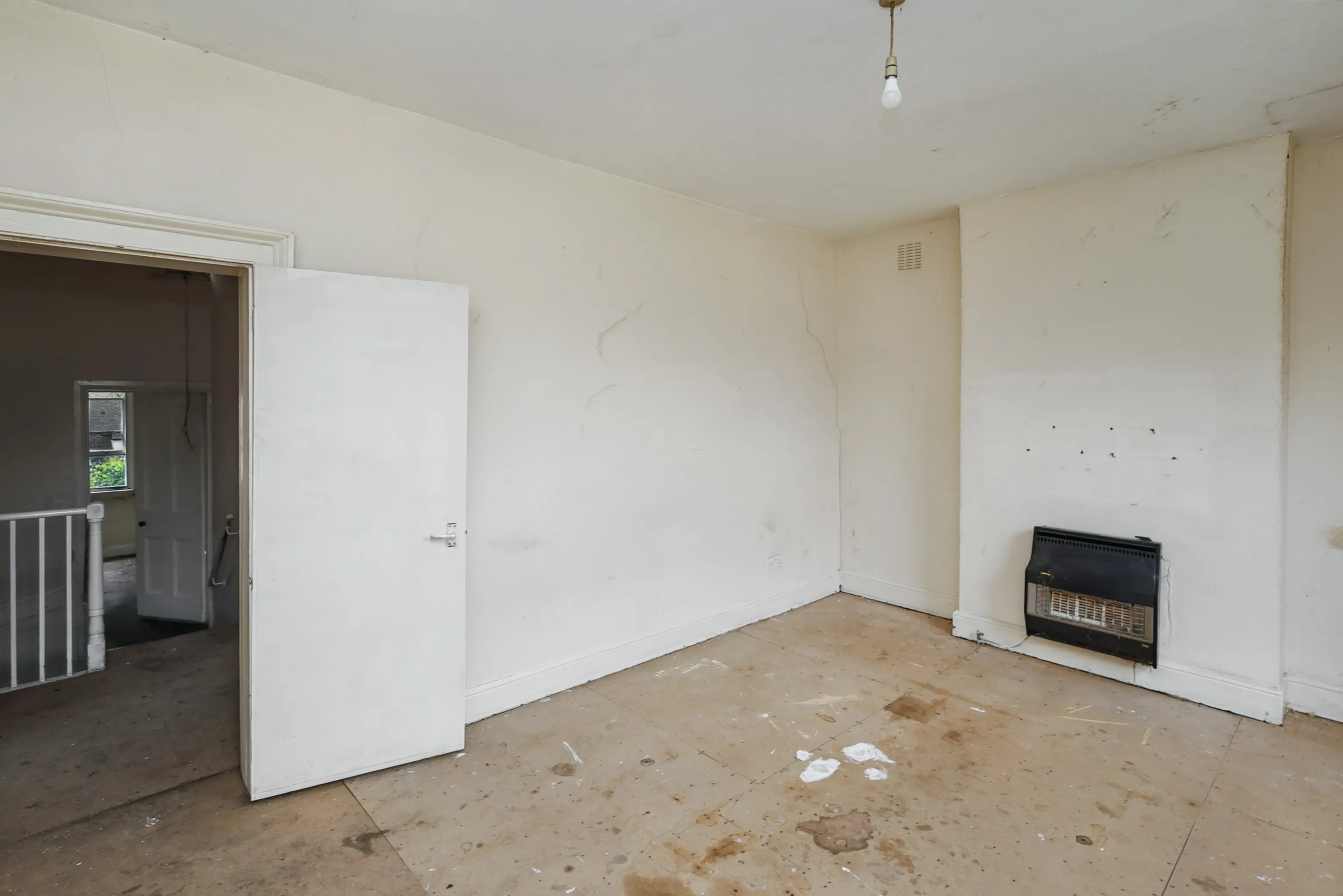 28b Lavender Grove, Hackney, London, E8 3LU