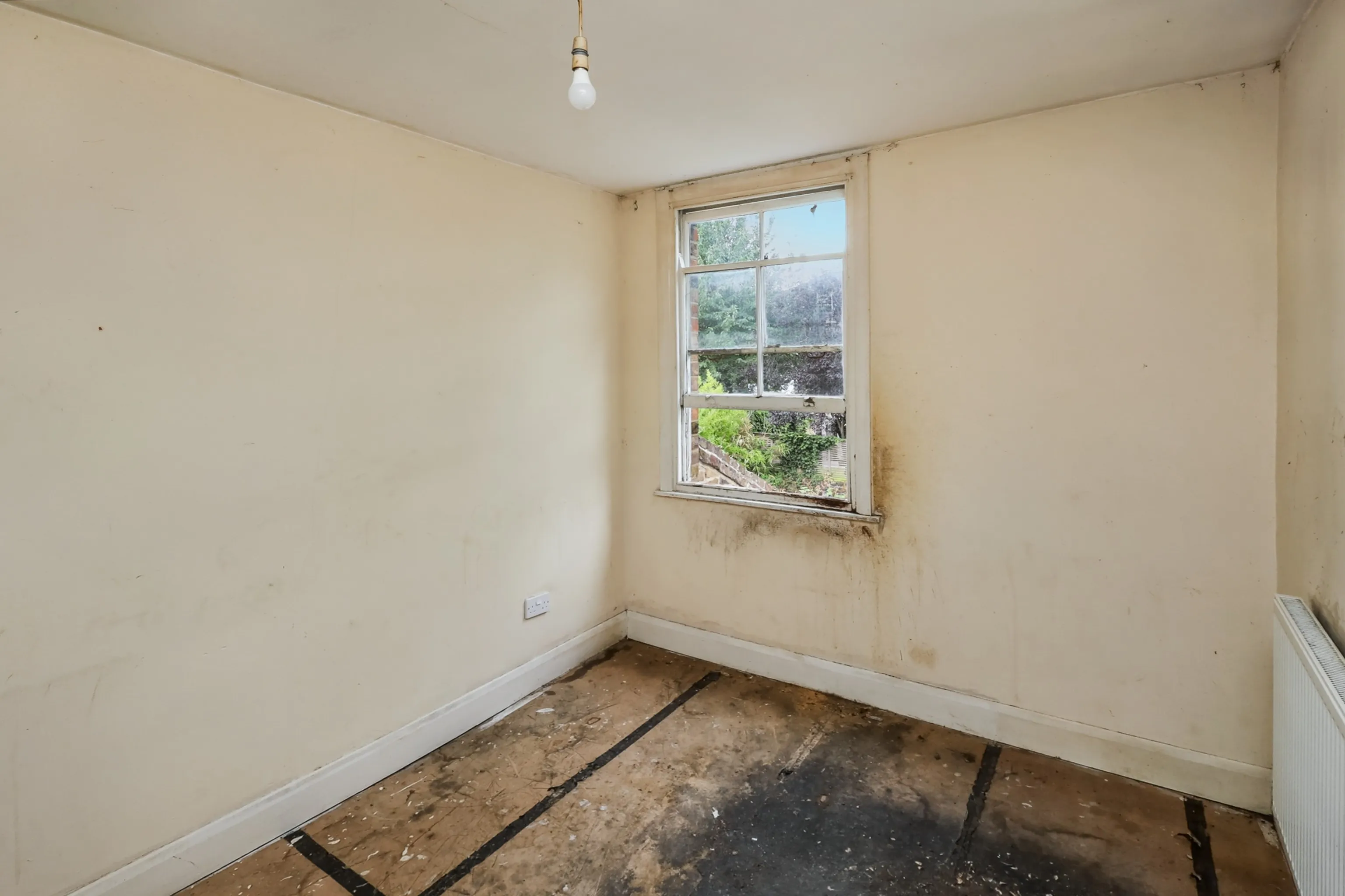 28b Lavender Grove, Hackney, London, E8 3LU