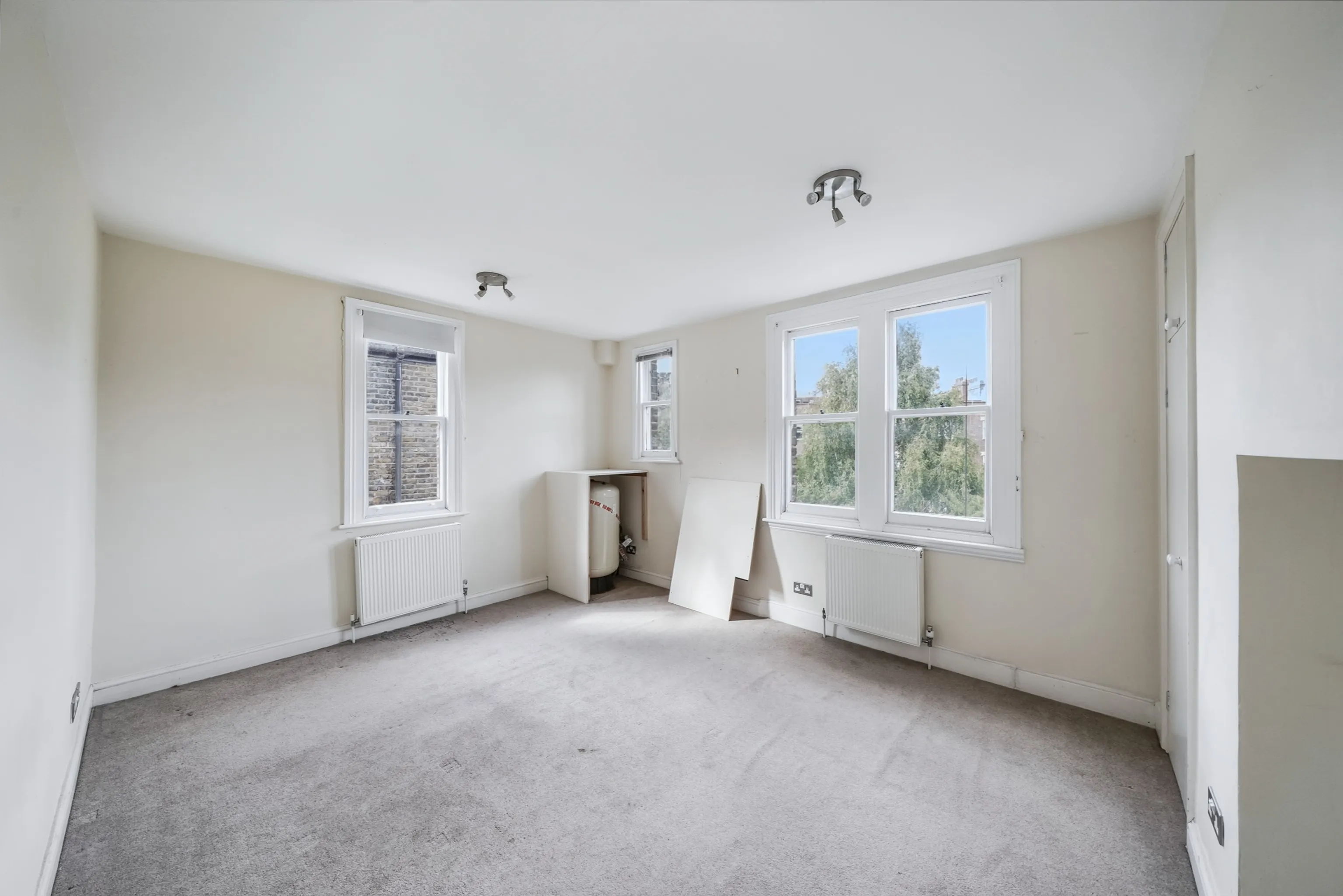 Flat 111 Castellain Mansions, Castellain Road, Maida Vale, London, W9 1HG