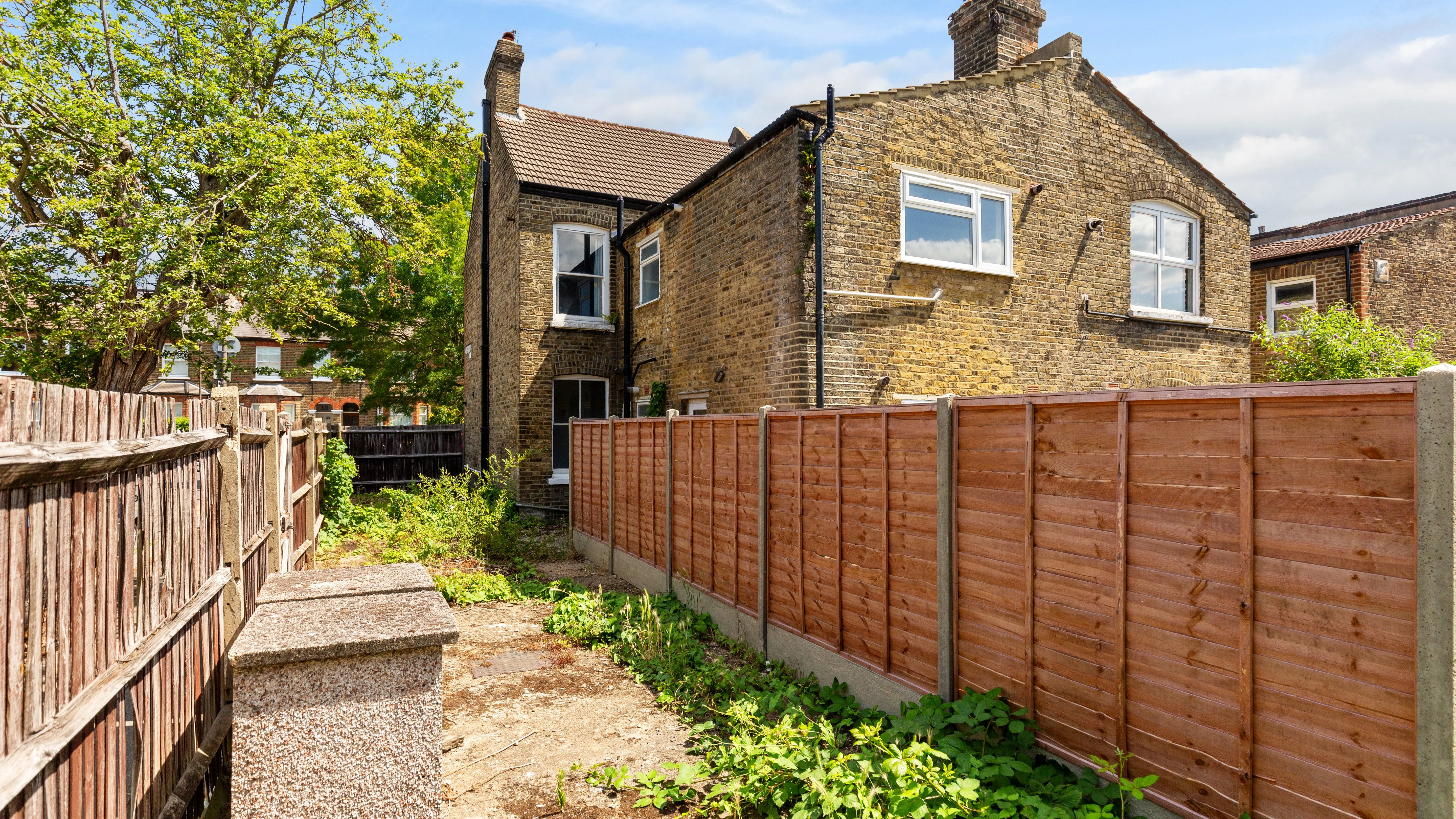 First Floor Flat, 8 Wycliffe Road, Wimbledon, London, SW19 1ER