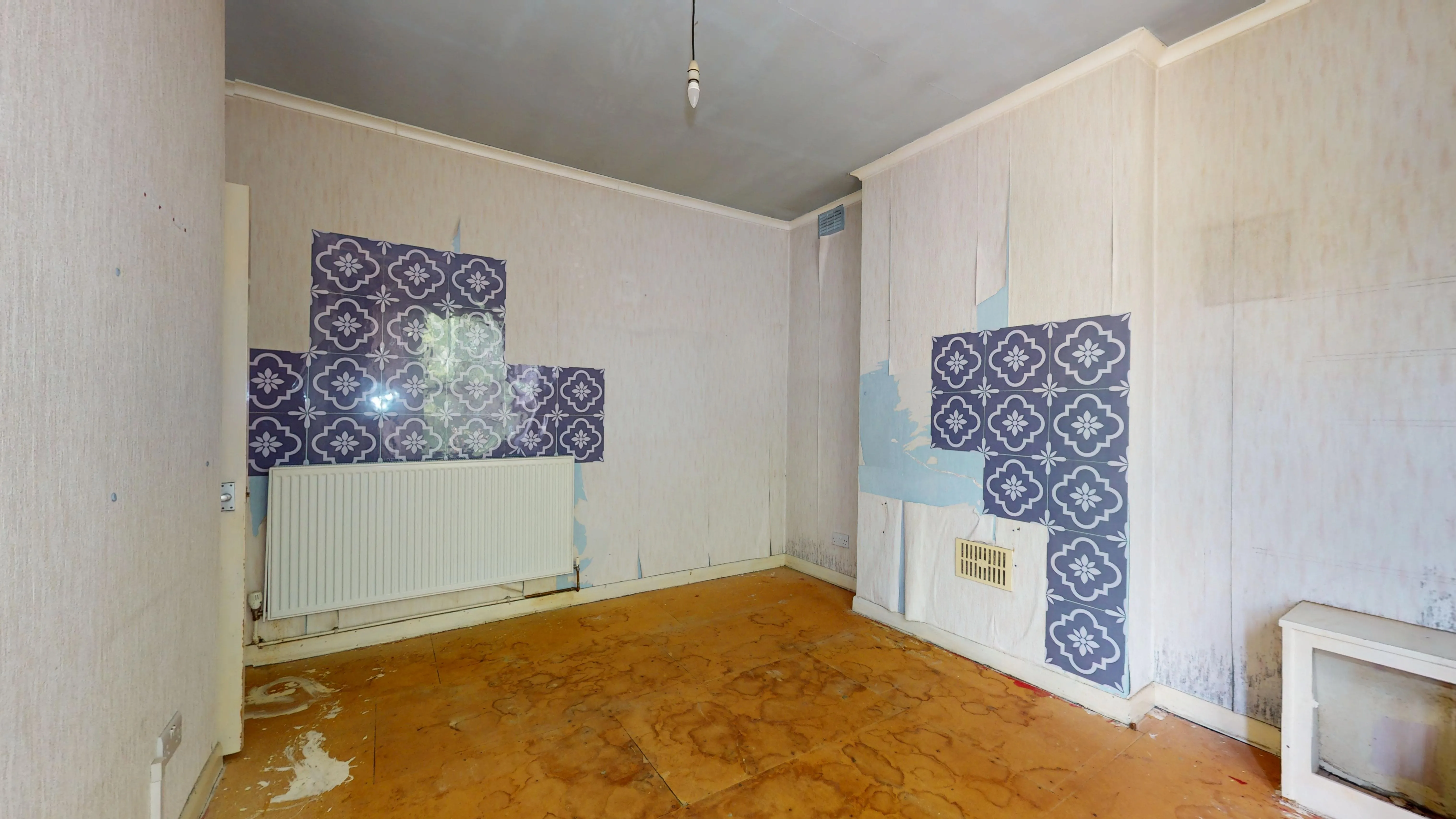 First Floor Flat, 8 Wycliffe Road, Wimbledon, London, SW19 1ER