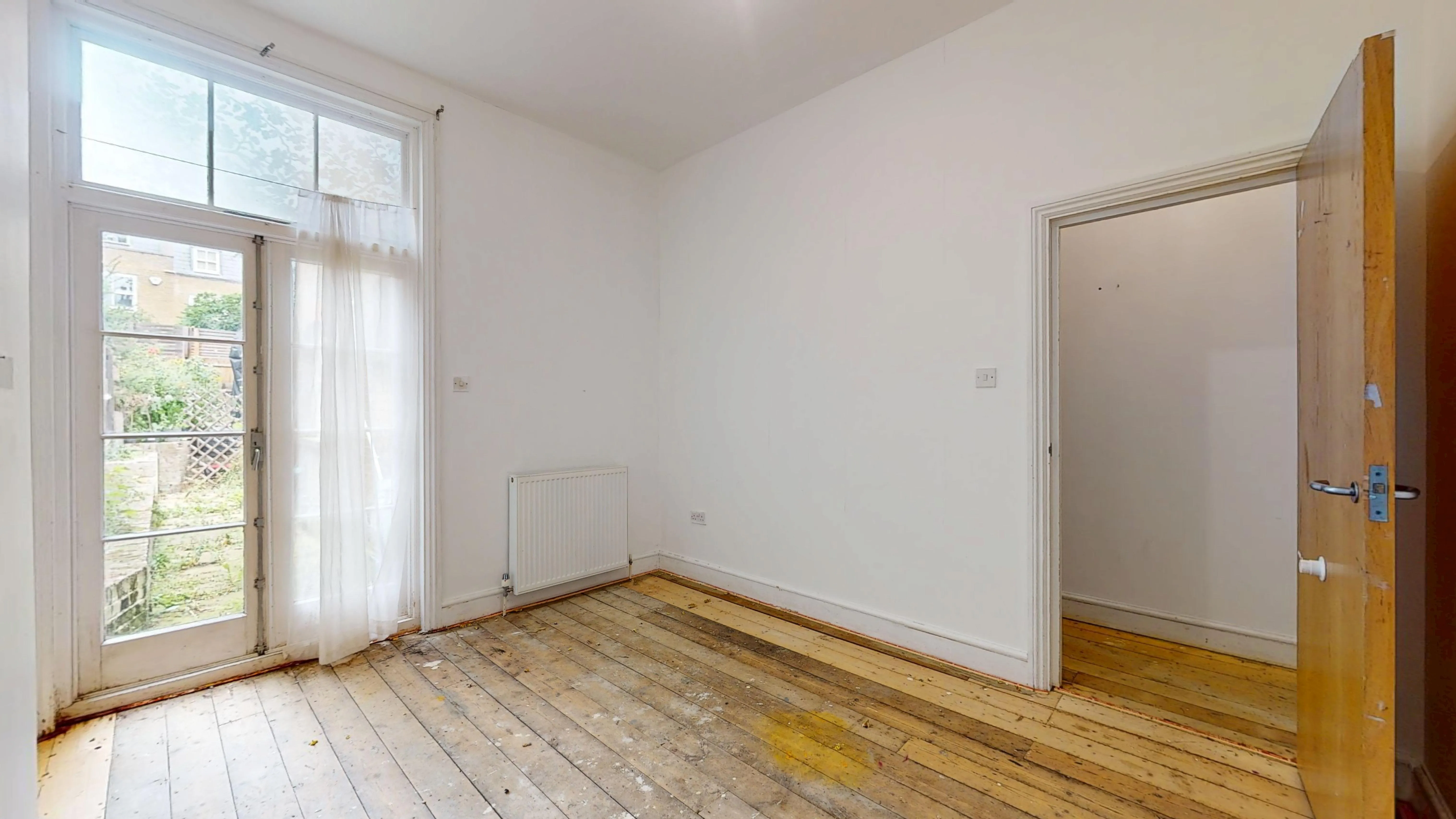 Flat A, 24 Atherfold Road, Clapham, London, SW9 9LW