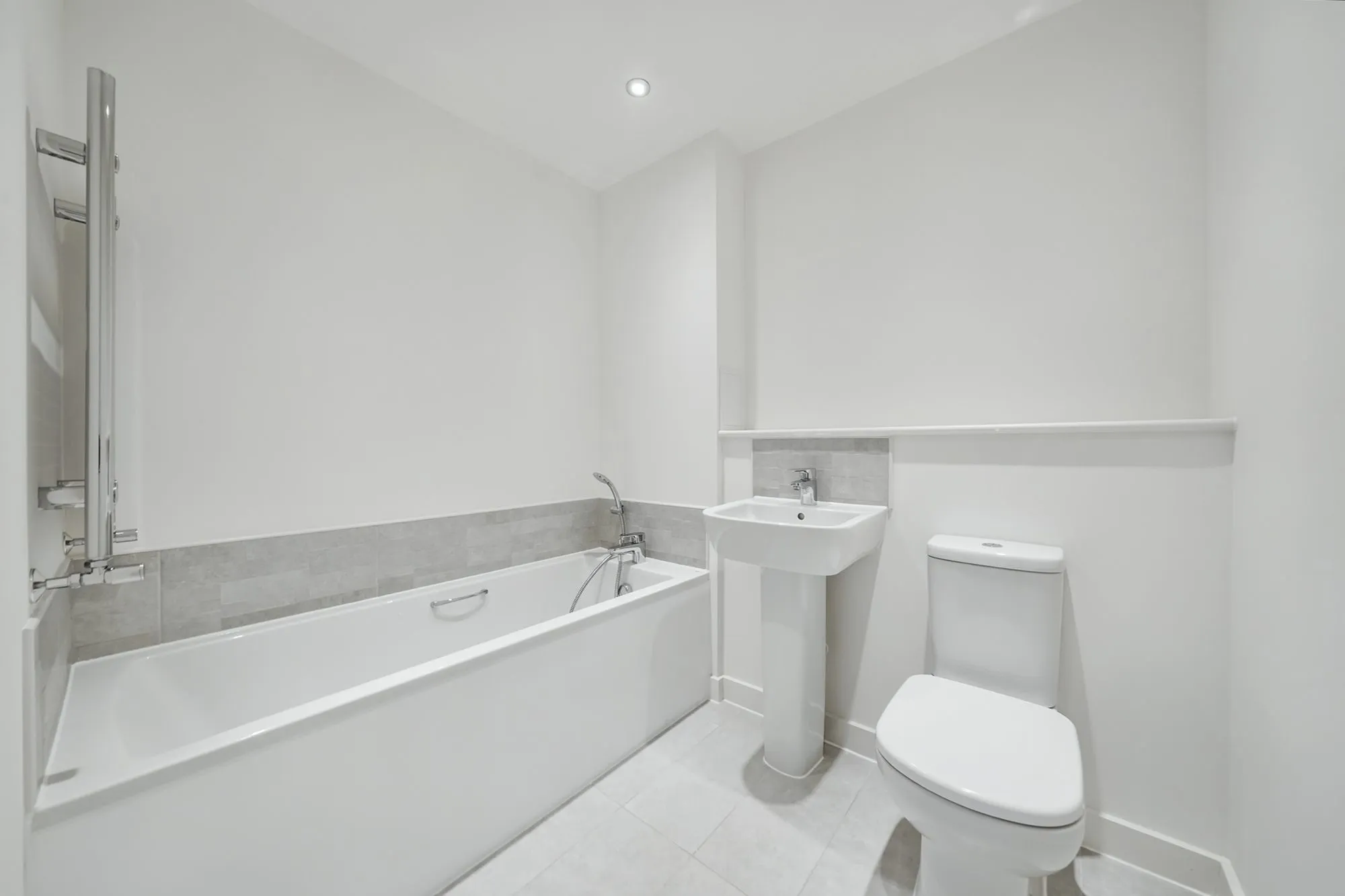 Flat 7, Denman House, 1 New Road, Feltham TW14 9AJ