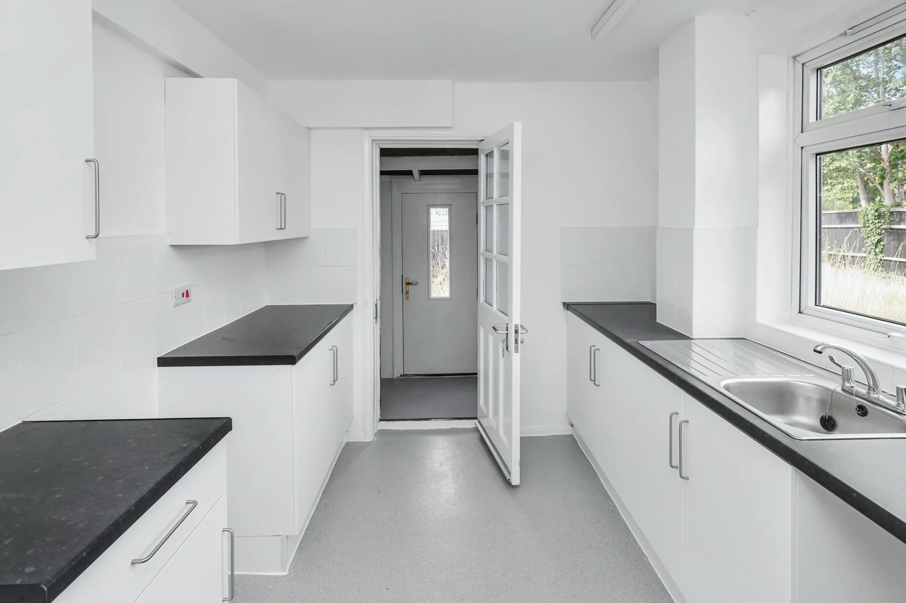 11 Beech Gardens, Dagenham, Essex, RM10 9TS