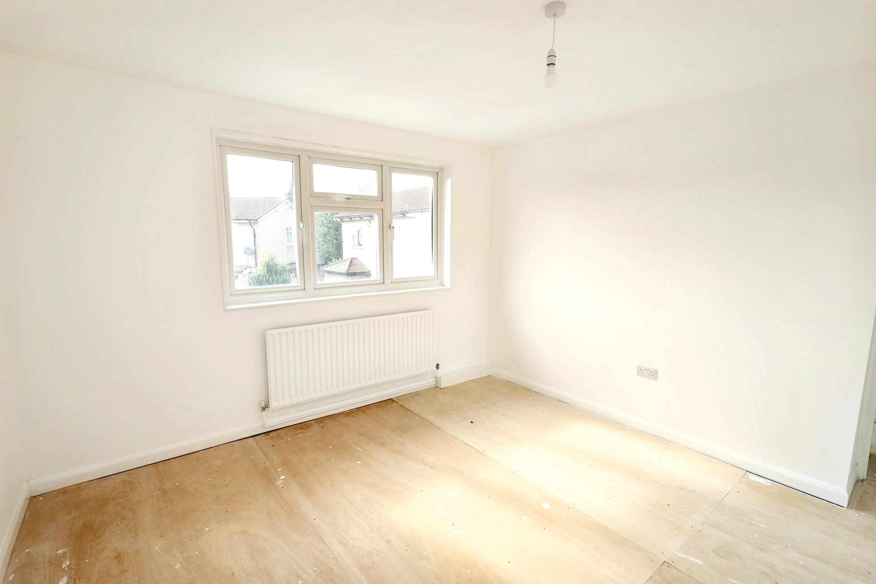 11 Beech Gardens, Dagenham, Essex, RM10 9TS