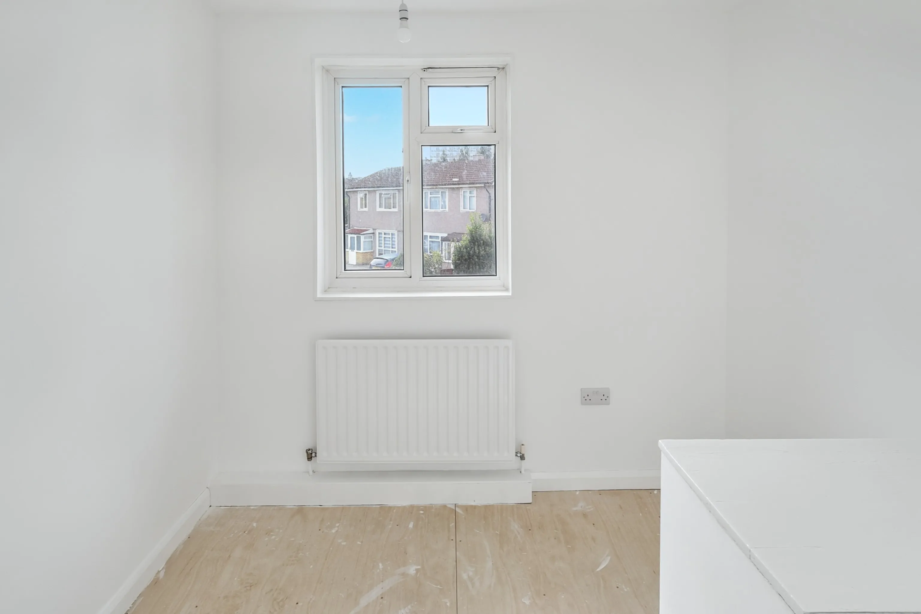 11 Beech Gardens, Dagenham, Essex, RM10 9TS