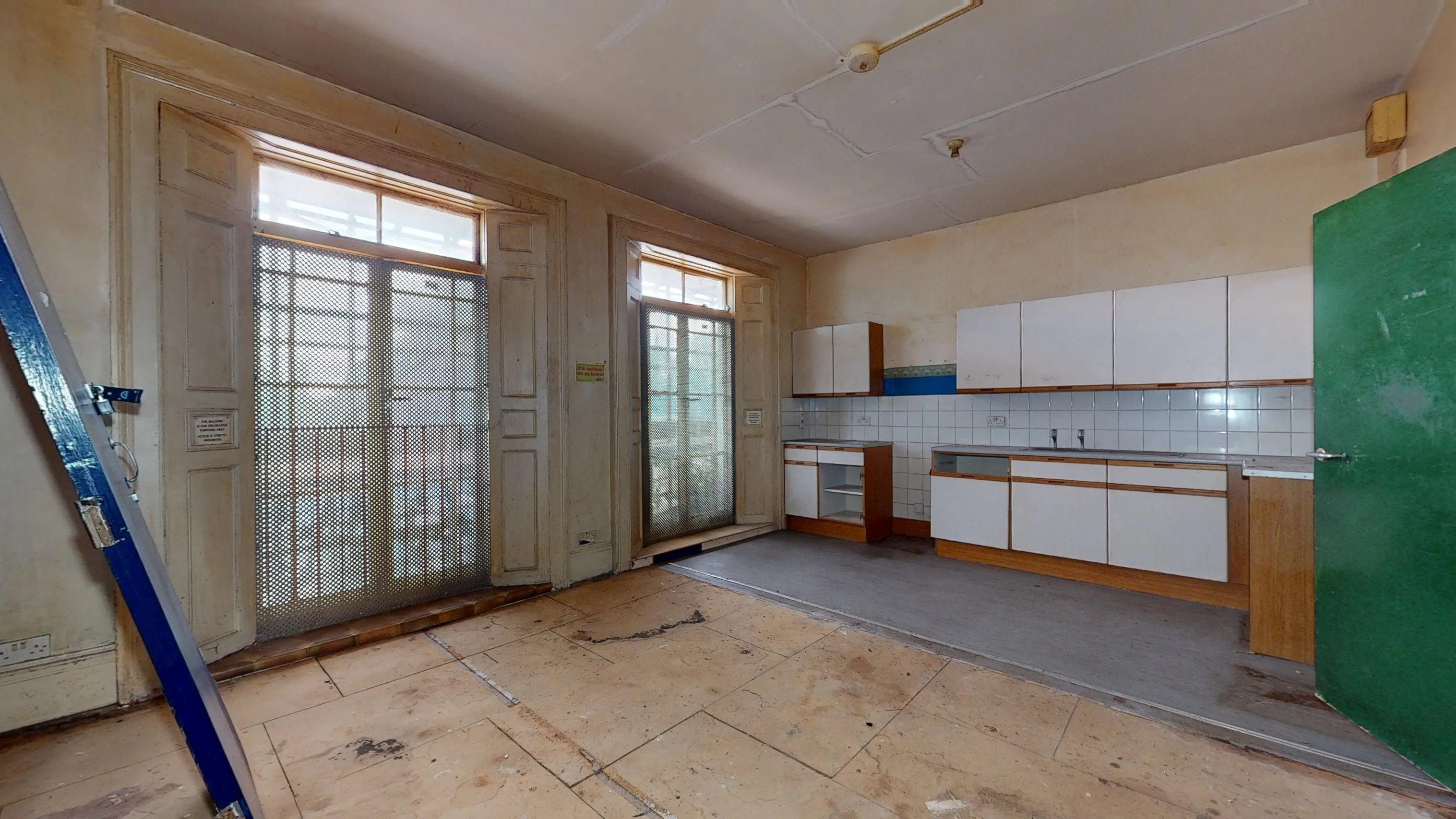 Flat C, 223 Stoke Newington Church Street, Stoke Newington, London, N16 9ET