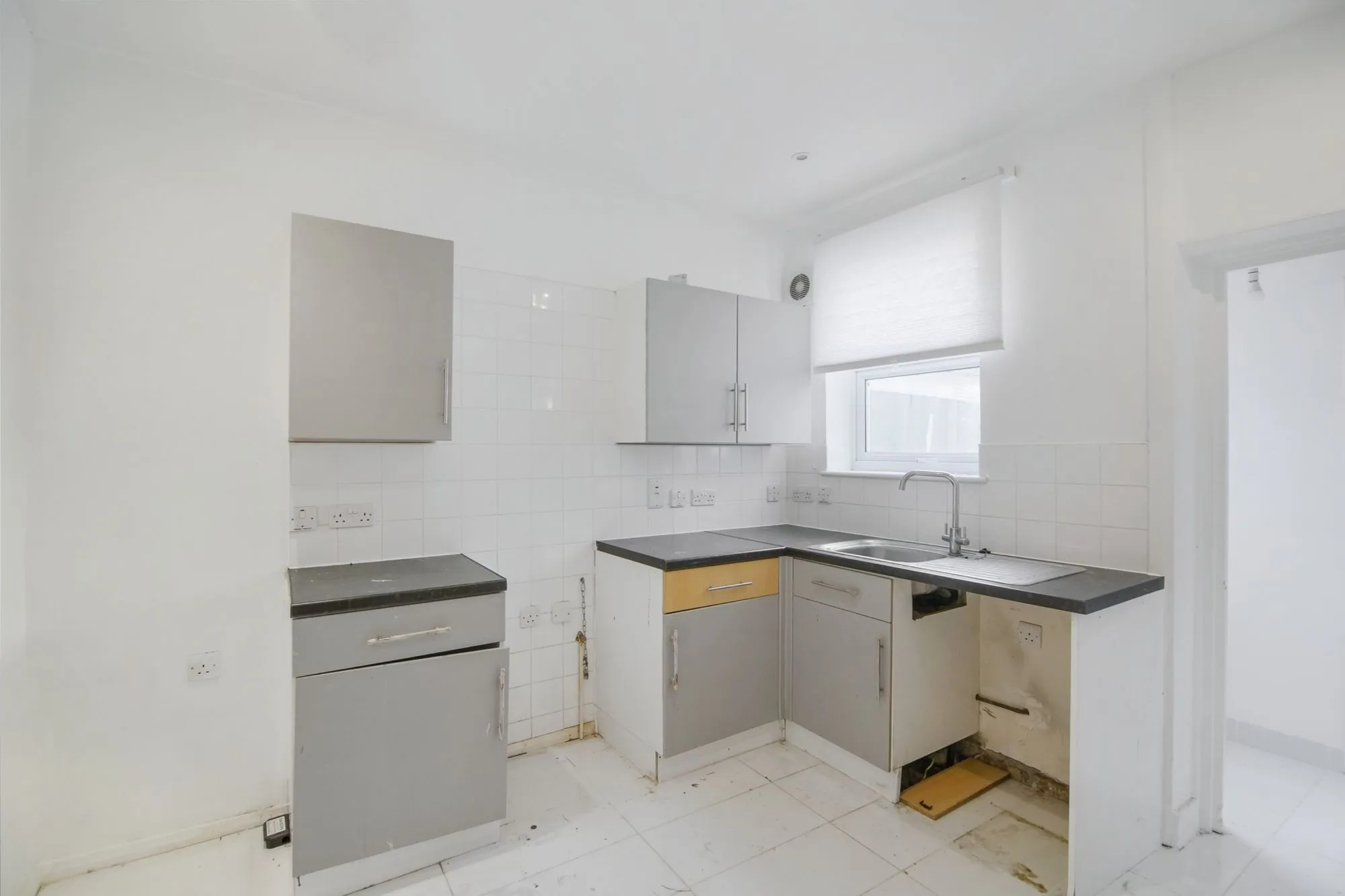 13 Tavistock Road, Stratford, London E15 4ER