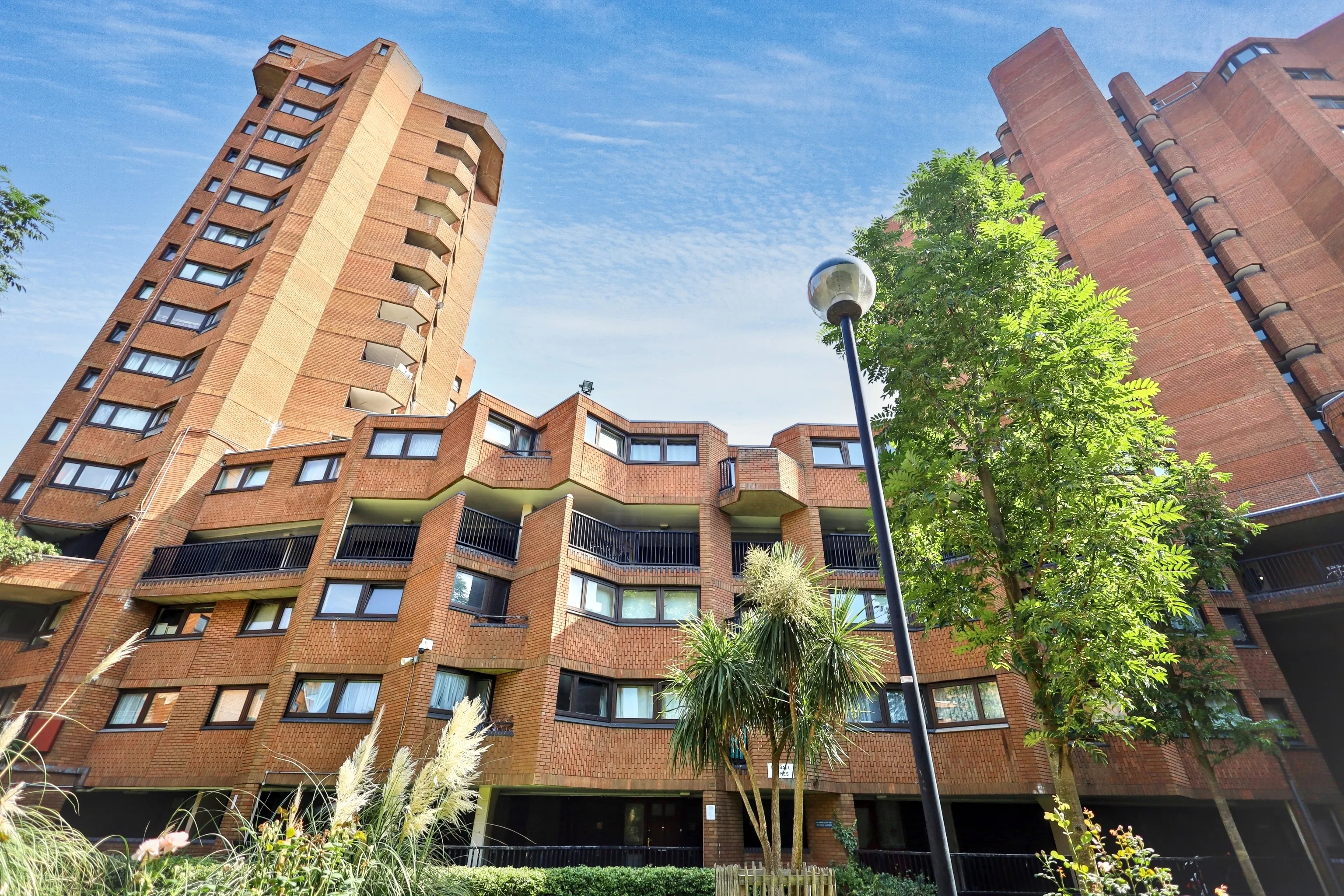 11 Whistler Walk, World's End Estate, Chelsea, London, SW10 0EP
