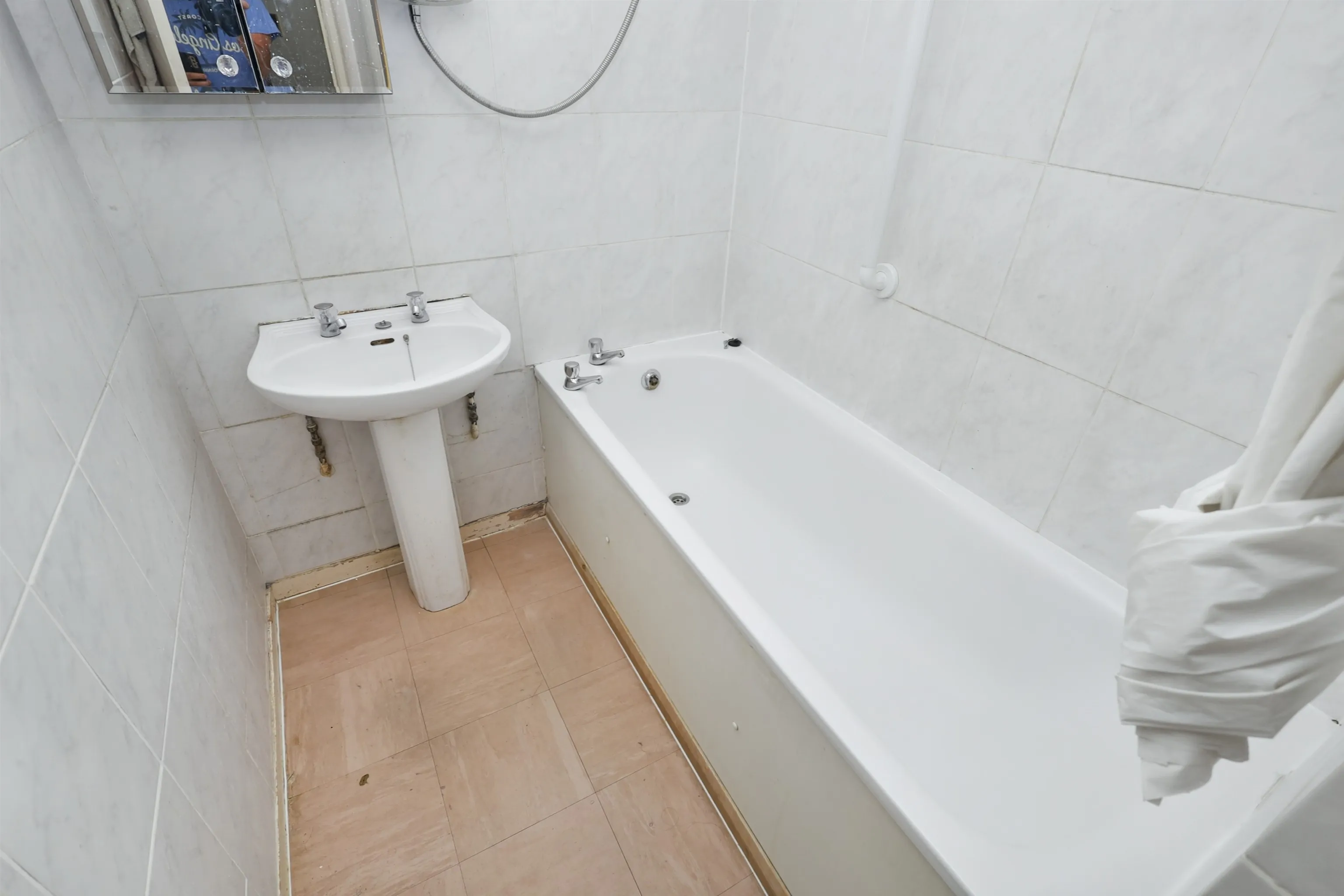 11 Whistler Walk, World's End Estate, Chelsea, London, SW10 0EP
