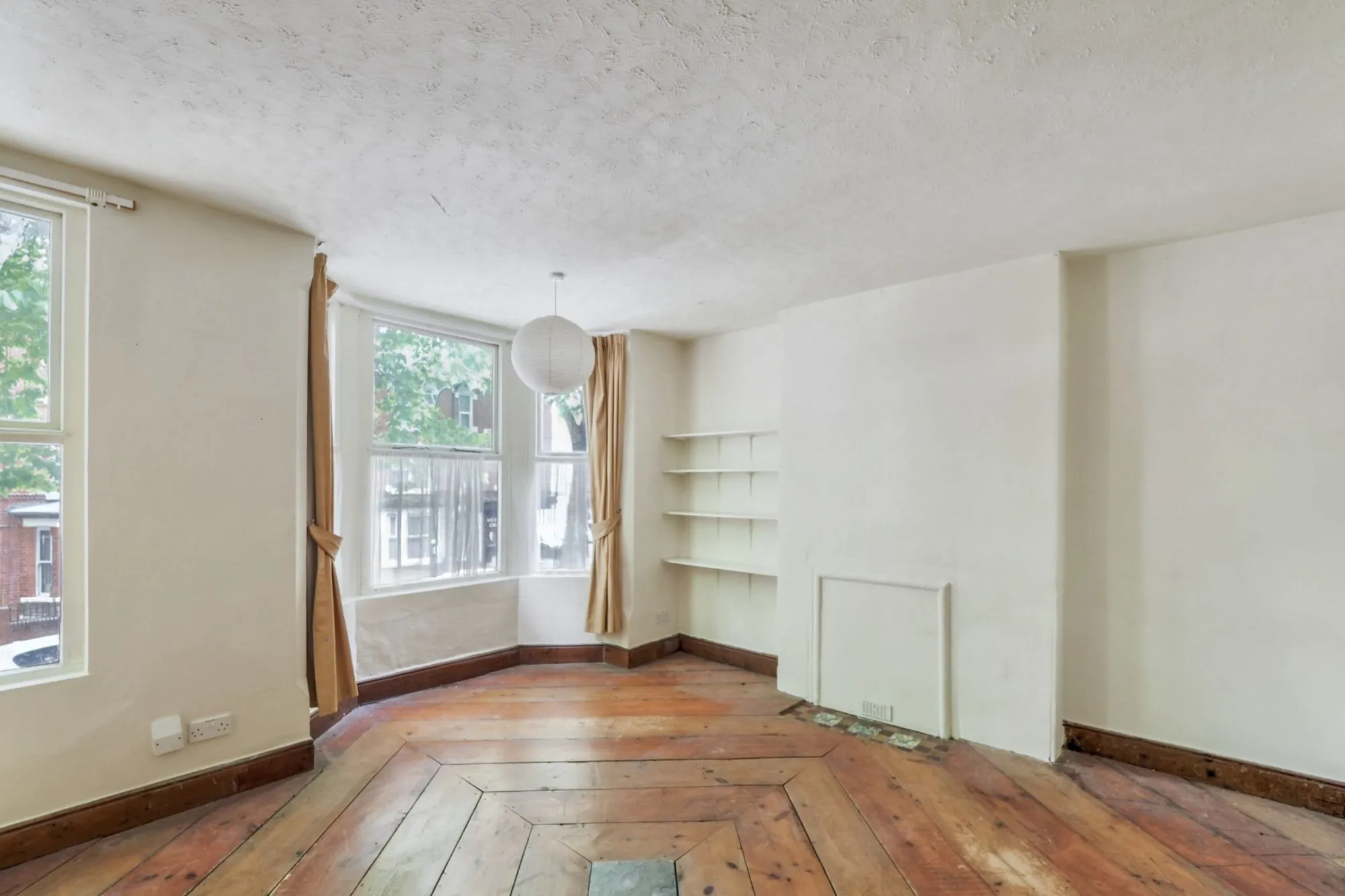 121 Radford Boulevard, Nottingham NG7 3BS