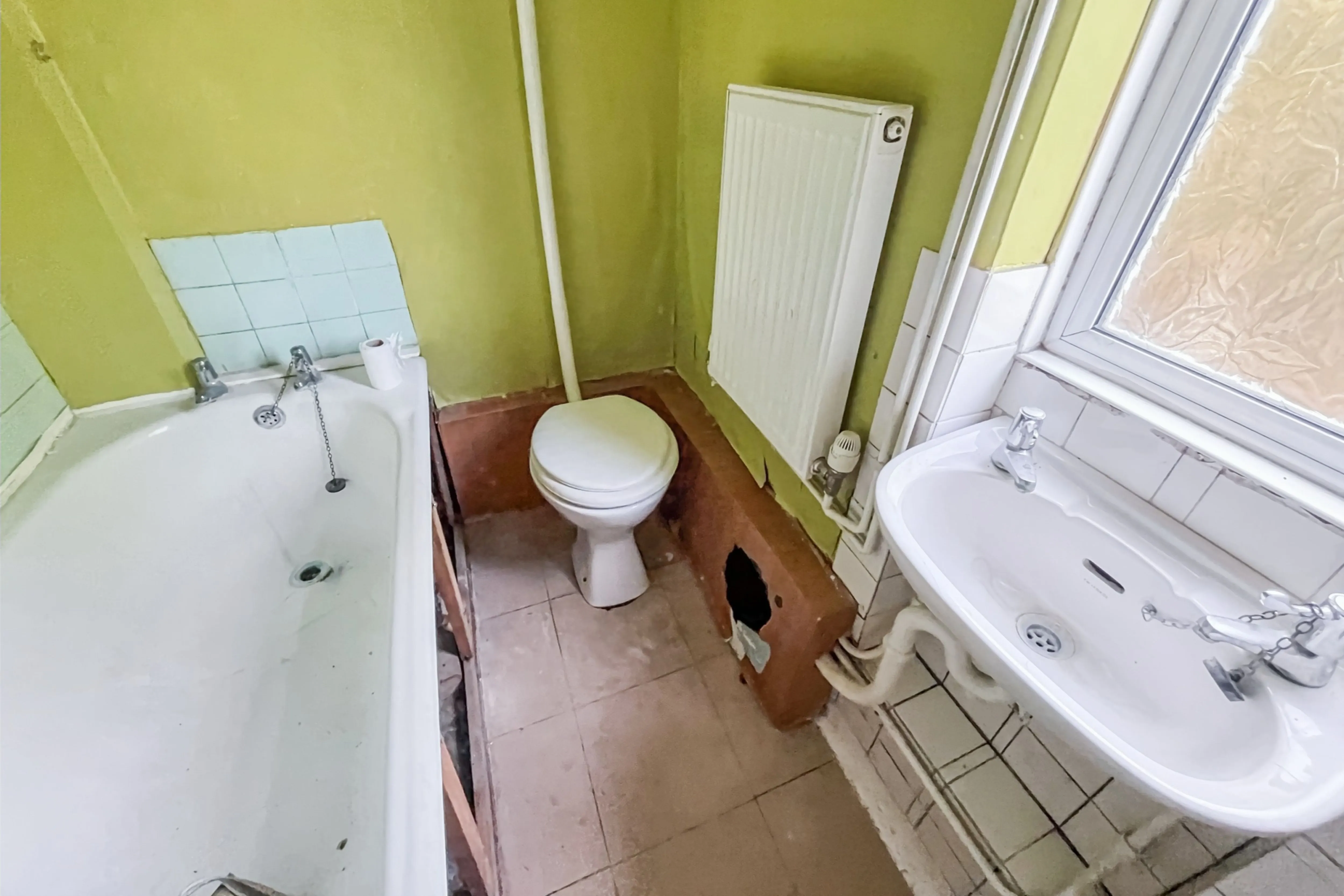 38 Dale Road, Crayford, DA1 3PQ