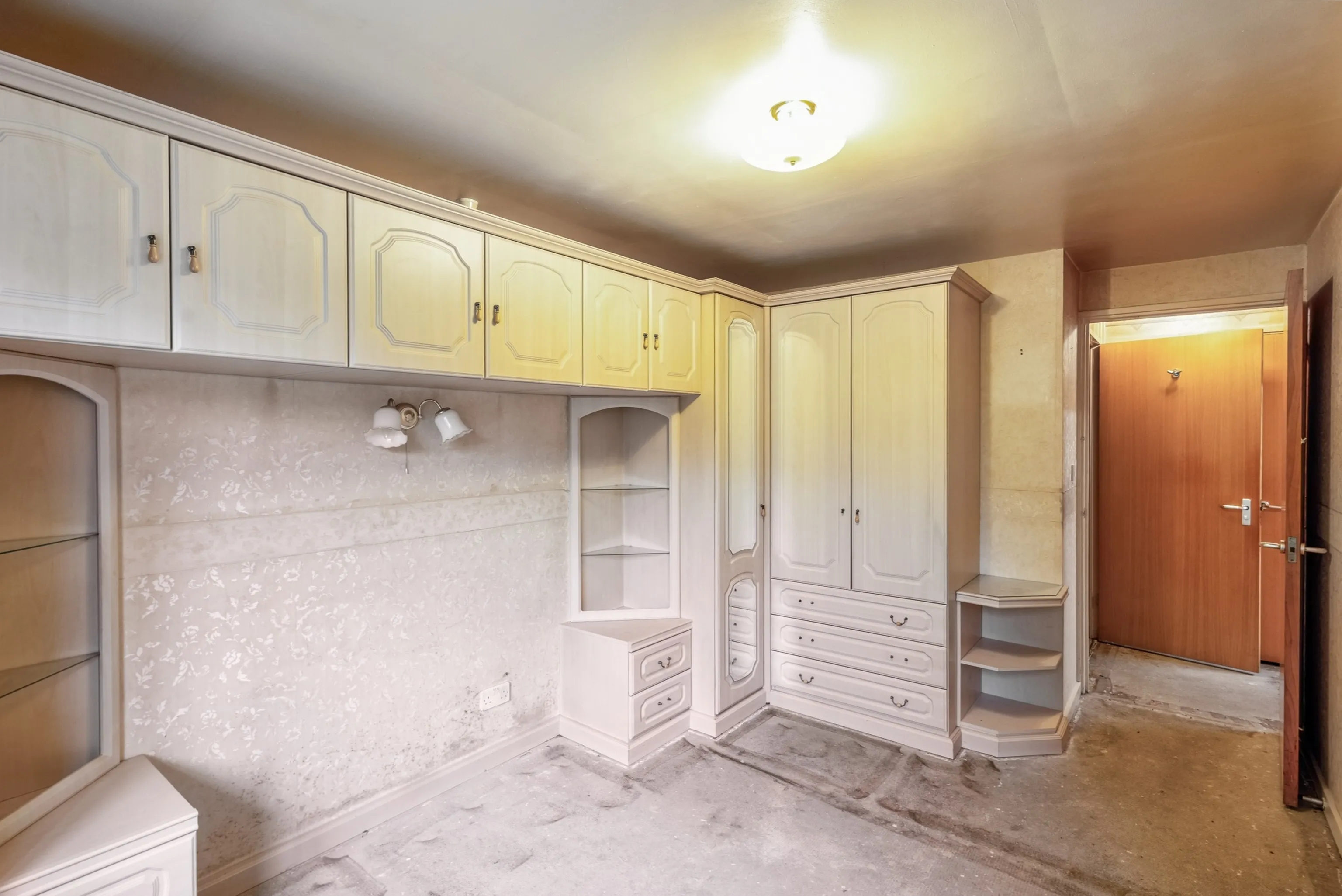 6 Blackbird Gardens, Bradford, West Yorkshire, BD8 0NH