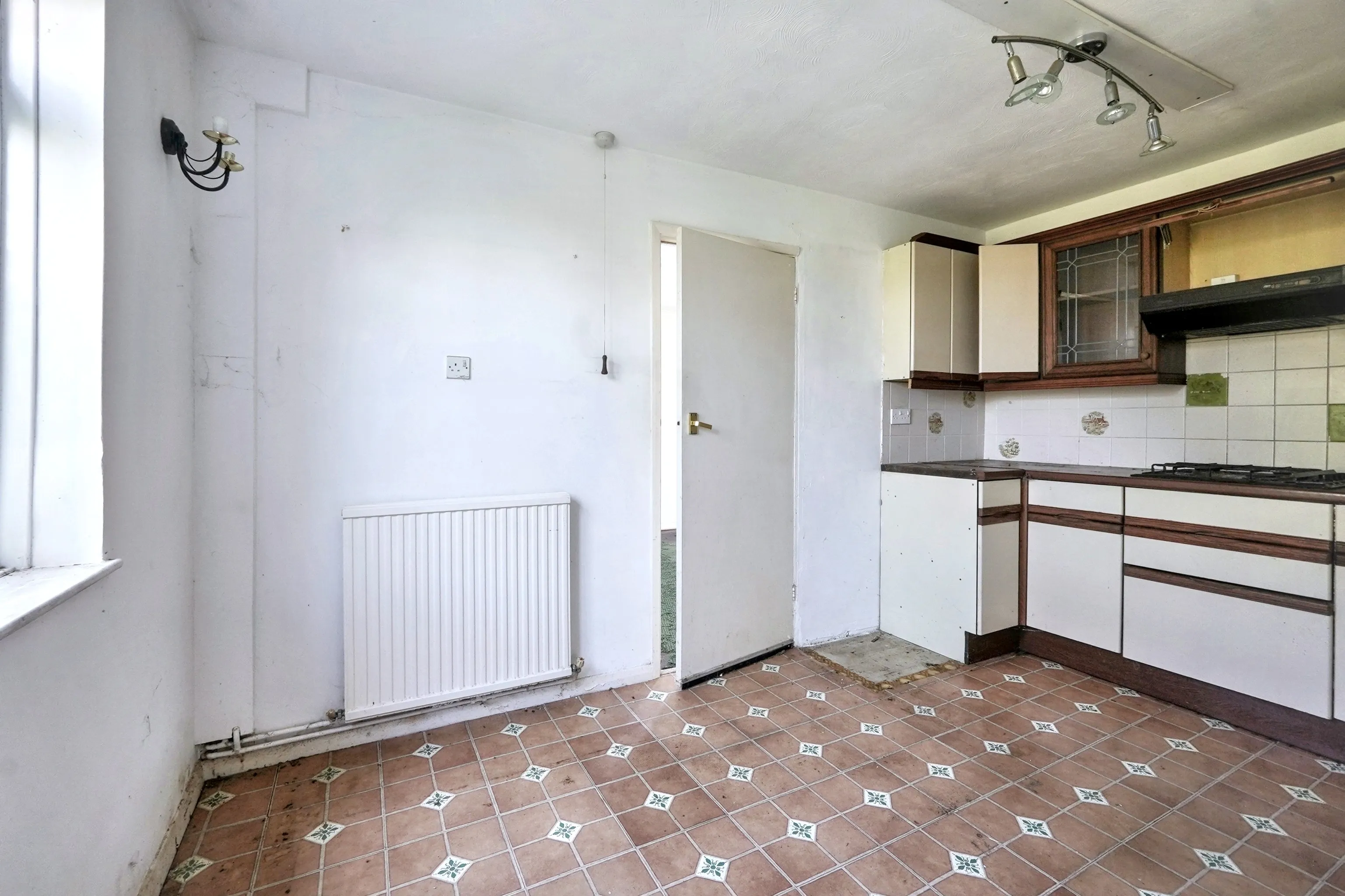 2 The Freedown, St Margaret's at Cliffe, Dover CT15 6BD
