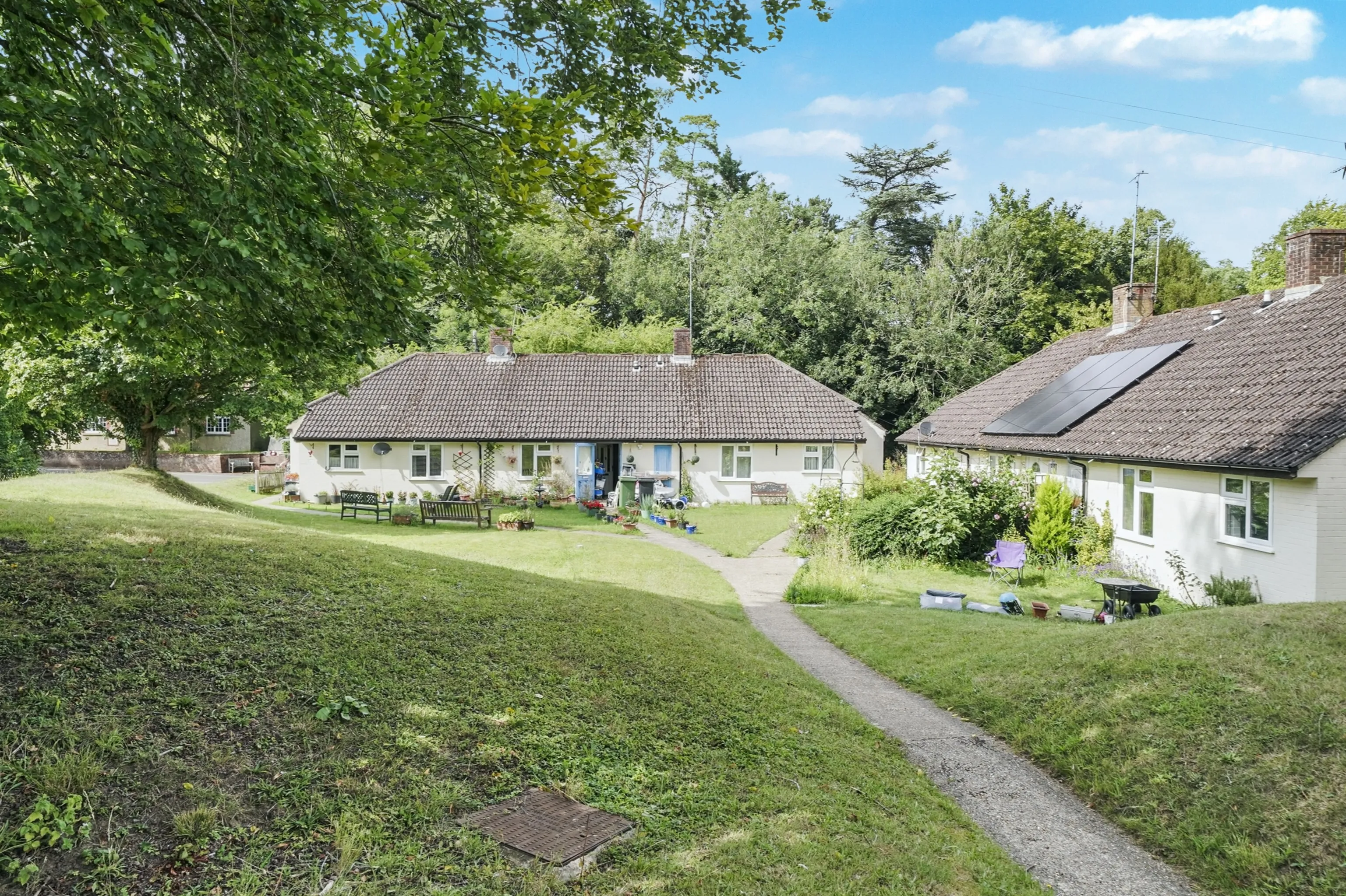 3 Lane End Cottages, Micheldever, Winchester, Hampshire, SO21 3DL