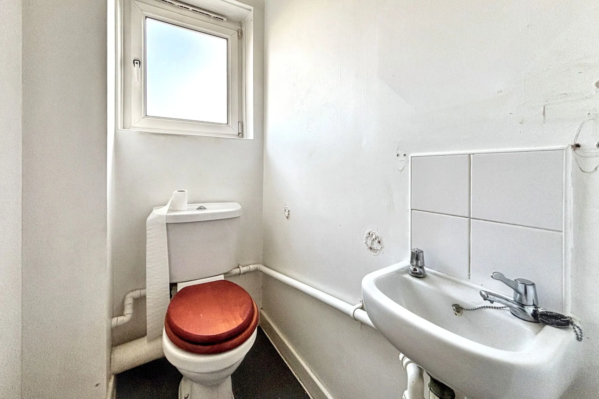 171 Medora Road, Romford, Essex RM7 7ET