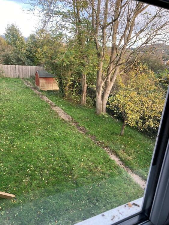 8 The Chase, Cashes Green, Stroud GL5 4SB
