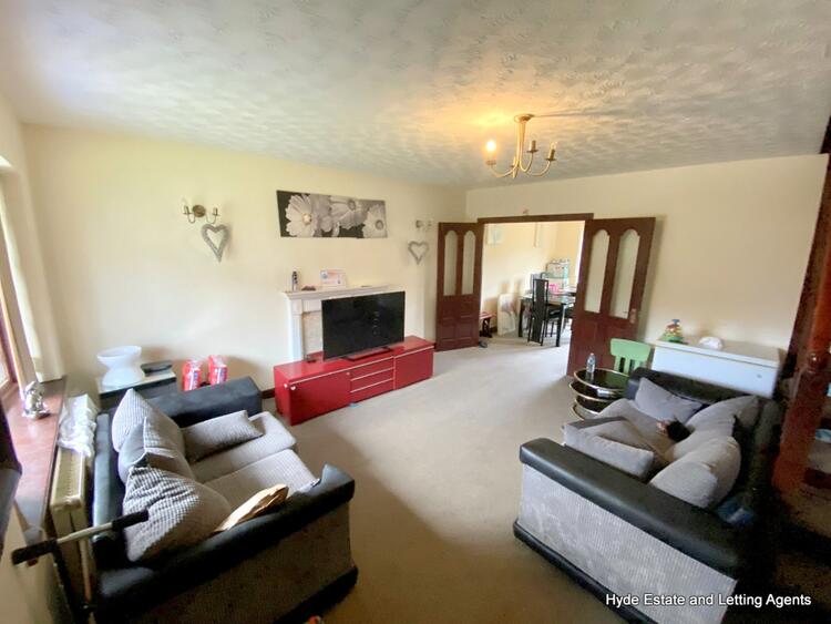 187 Hollin Lane, Middleton, Manchester M24 5WA
