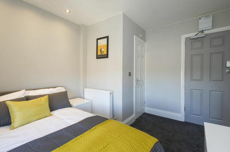 75 Uttoxeter New Road, Derby, Derbyshire DE22 3NL