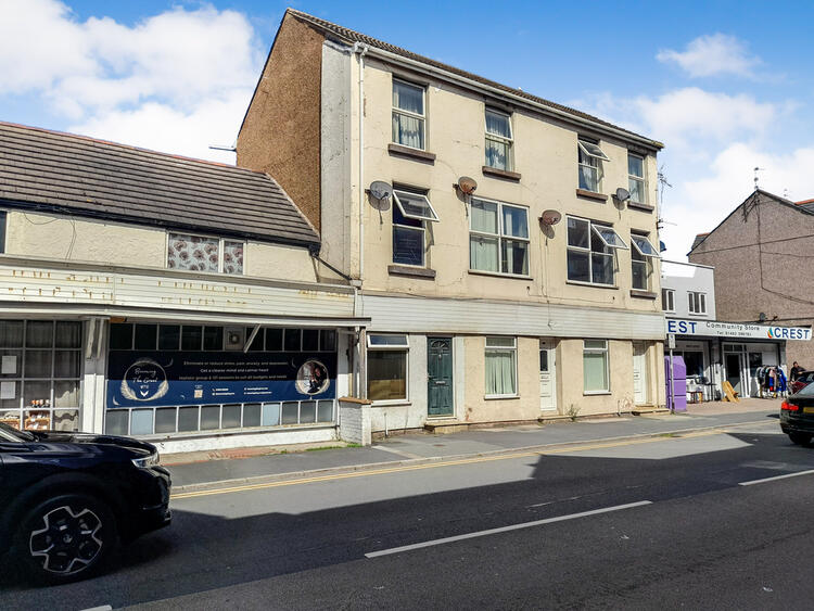Flat 1, 78 Wellington Road, Rhyl LL18 1LA