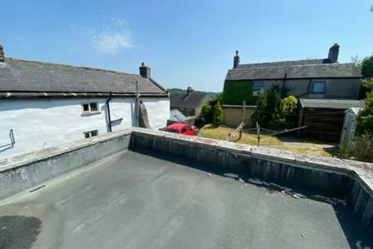 15 Rise End, Middleton, Matlock, Derbyshire DE4 4LS