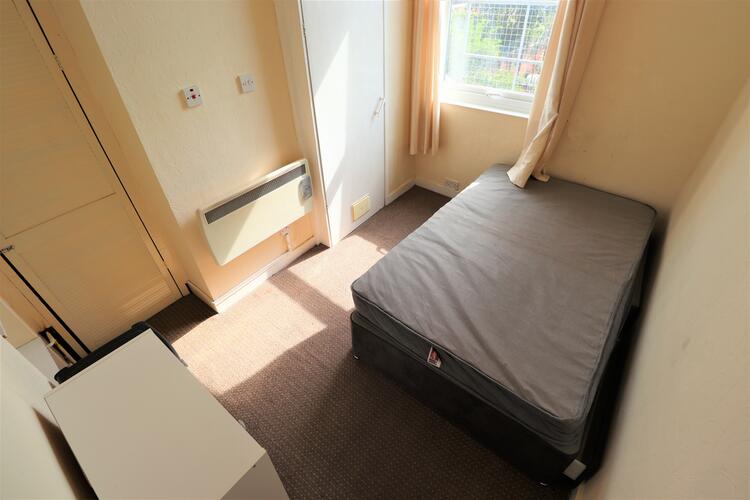 147 Holyhead Road, Coventry, West Midlands CV1 3AD