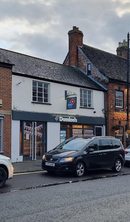 135 High Street, Royal Wootton Bassett, Swindon SN4 7BH