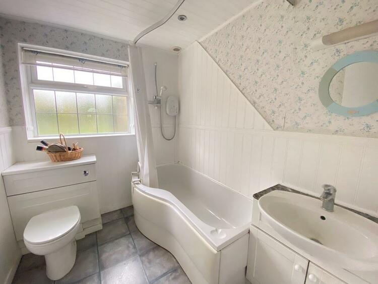5 Vicarage Road, Chellaston, Derby DE73 6SD