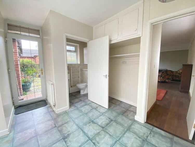 5 Vicarage Road, Chellaston, Derby DE73 6SD