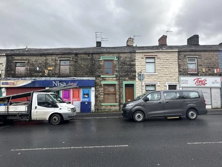 33 Blackburn Road, Great Harwood, Blackburn BB6 7DF