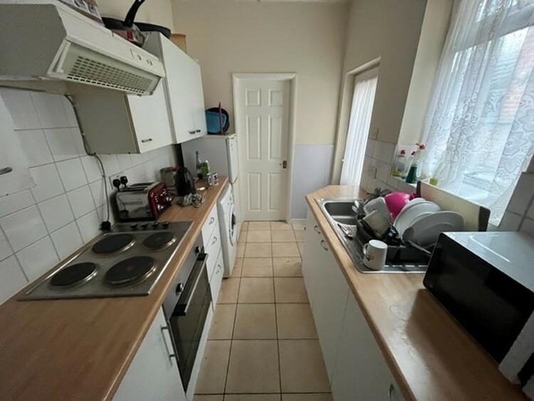 84 Albert Promenade, Loughborough, Leicestershire LE11 1RF