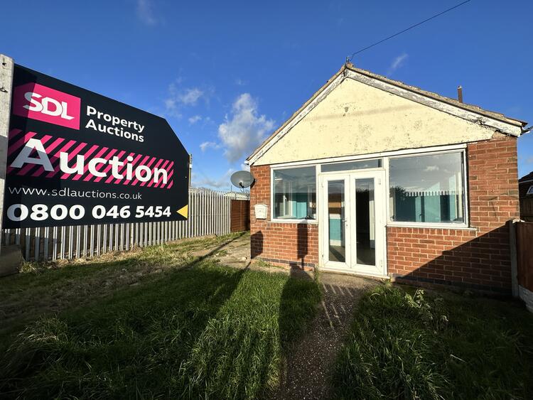 4 Central Avenue, Ingoldmells, Skegness PE25 1LB