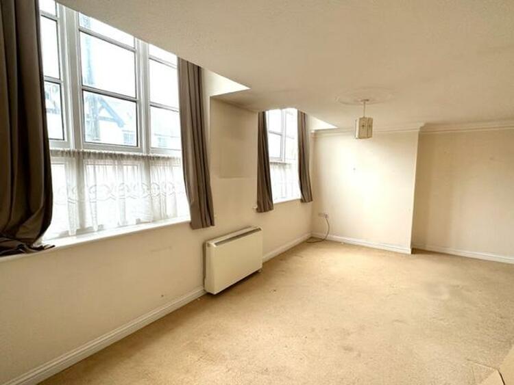 Flat 2, St. Johns School, The Butts, Belper, Derbyshire DE56 1HX