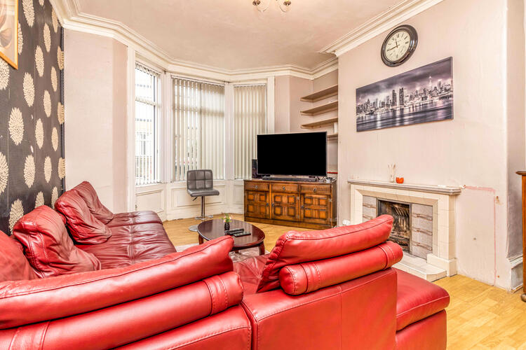 2 Lark Street, Keighley BD21 2EJ