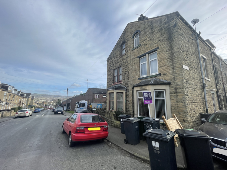 2 Lark Street, Keighley BD21 2EJ