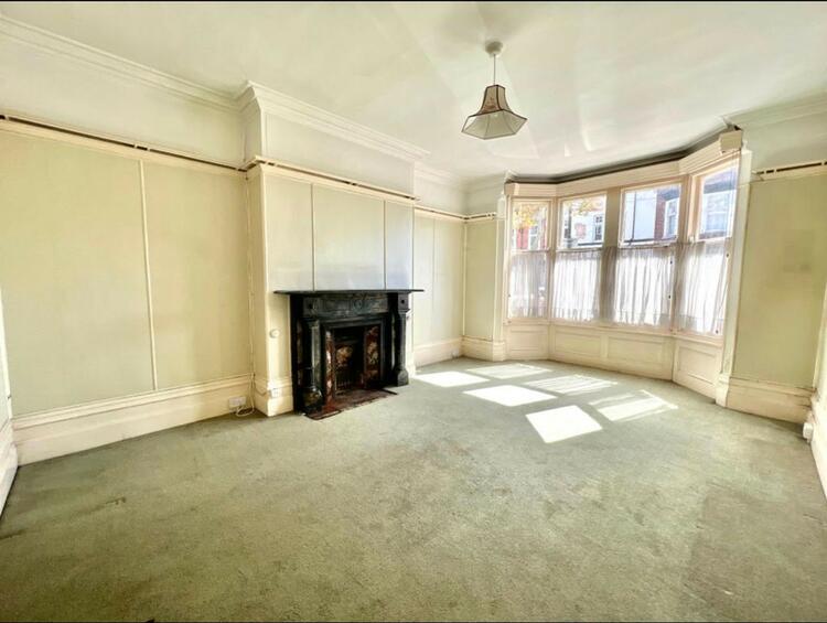 33 Westleigh Road, Leicester, Leicestershire LE3 0HH