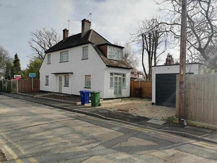20 Fernleigh Court, Harrow HA2 6NA
