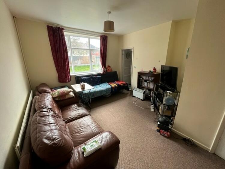 114 Pindar Road, Leicester LE3 9RL